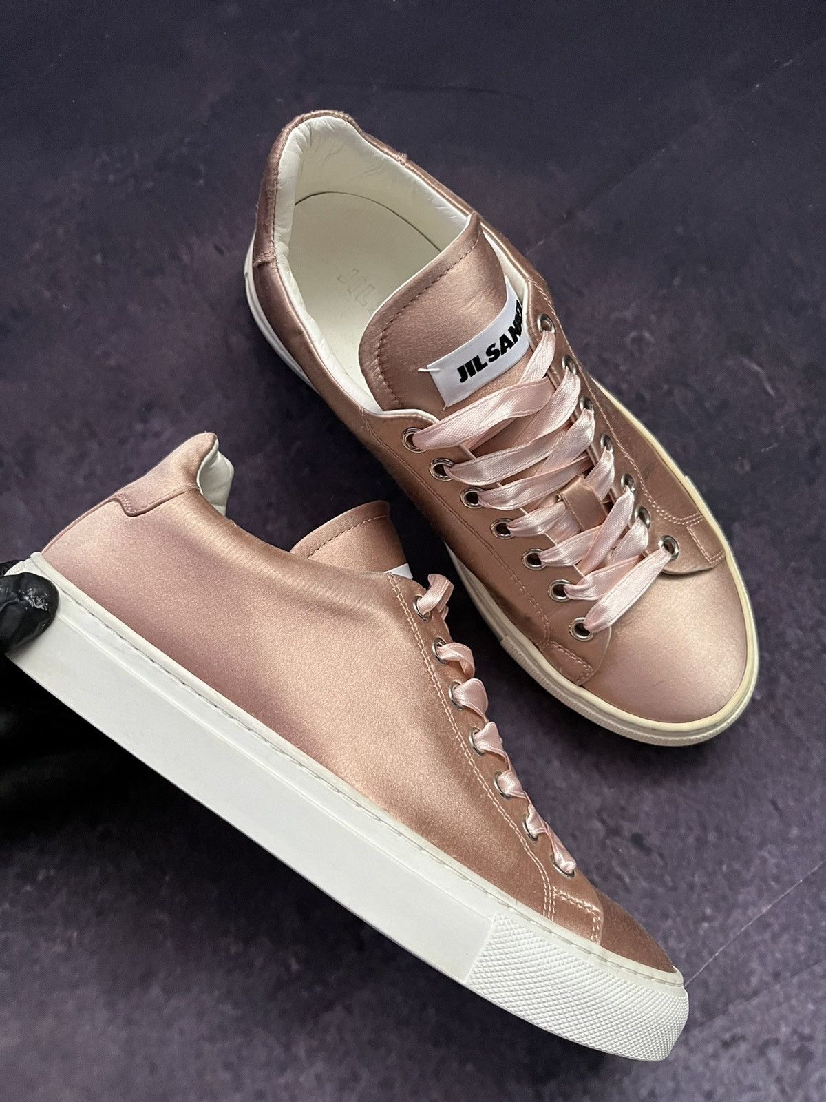 Jil Sander Jil Sander Satin Low Top Sneakers Size US 7 / IT 37 - 1 Thumbnail