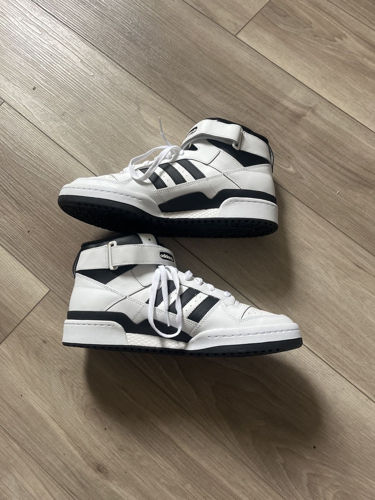 Adidas Hi Top Adidas Size US 12 / EU 45 - 1 Thumbnail