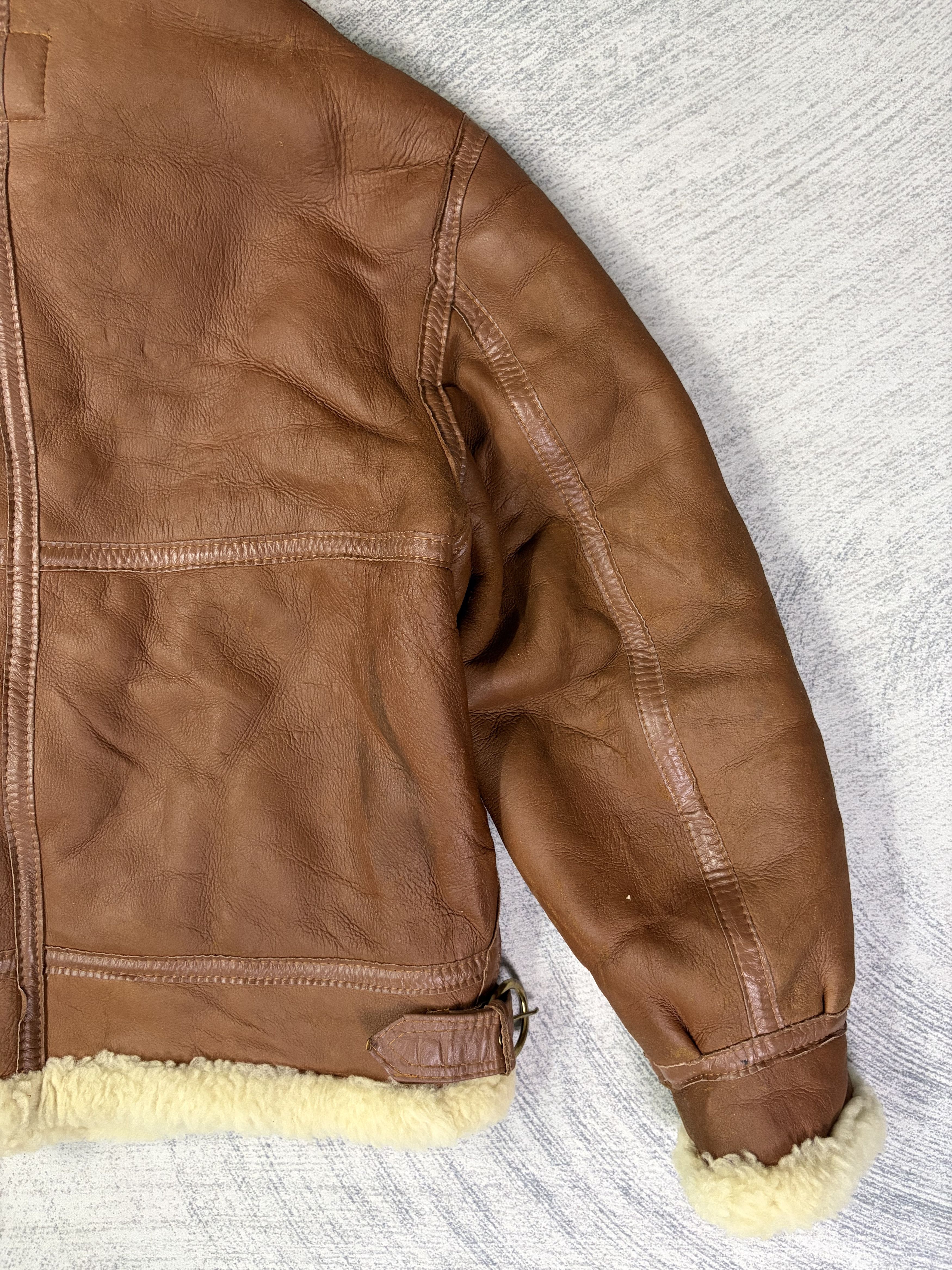 Genuine Leather Vintage B3 USAF USA Insignia Leather SheepSkin Jacket Size US M / EU 48-50 / 2 - 9 Thumbnail