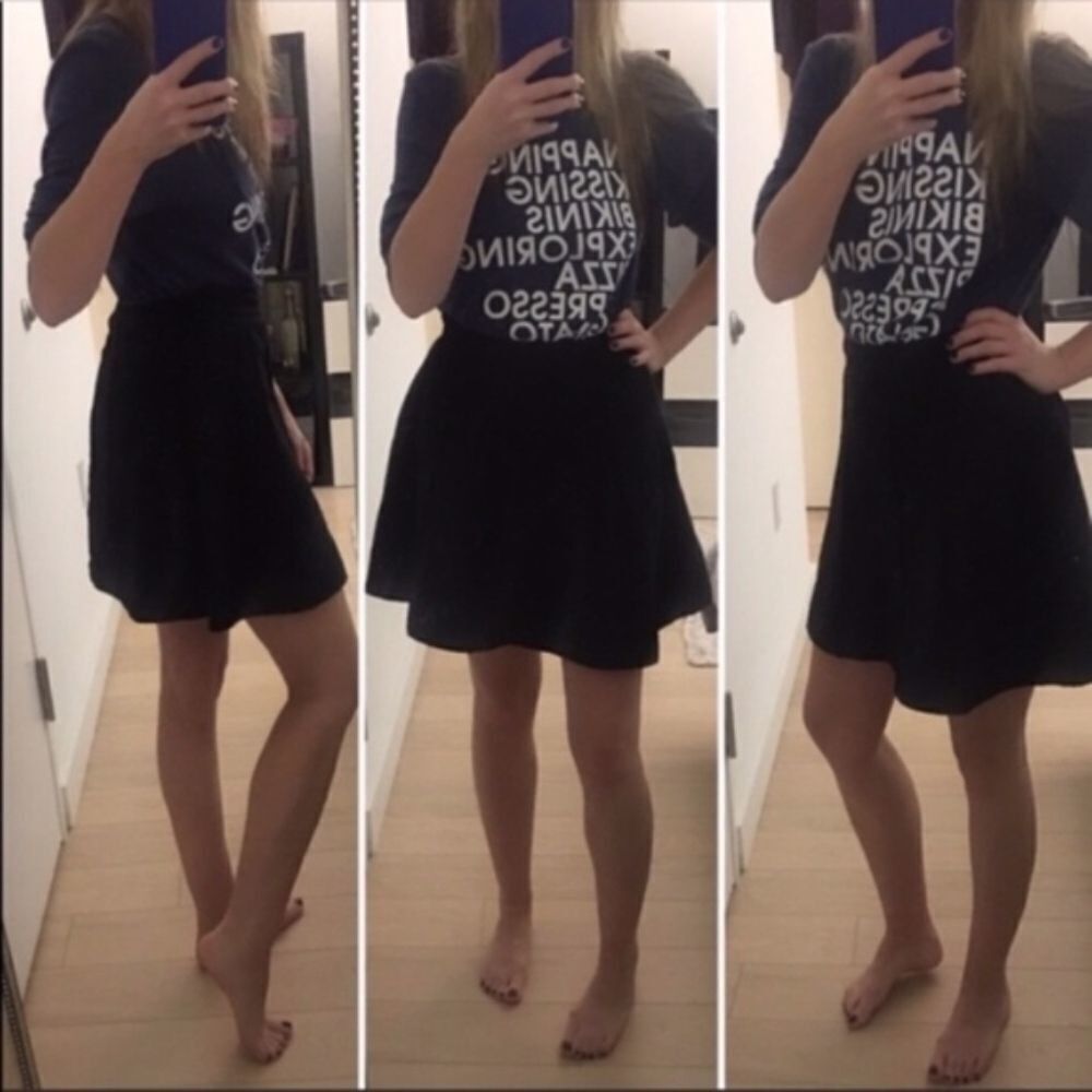 Marc by Marc Jacobs Marc by Marc Jacobs Black Wool A-Line Skirt Size XS | Classi Size 27" / US 4 / IT 40 - 5 Thumbnail