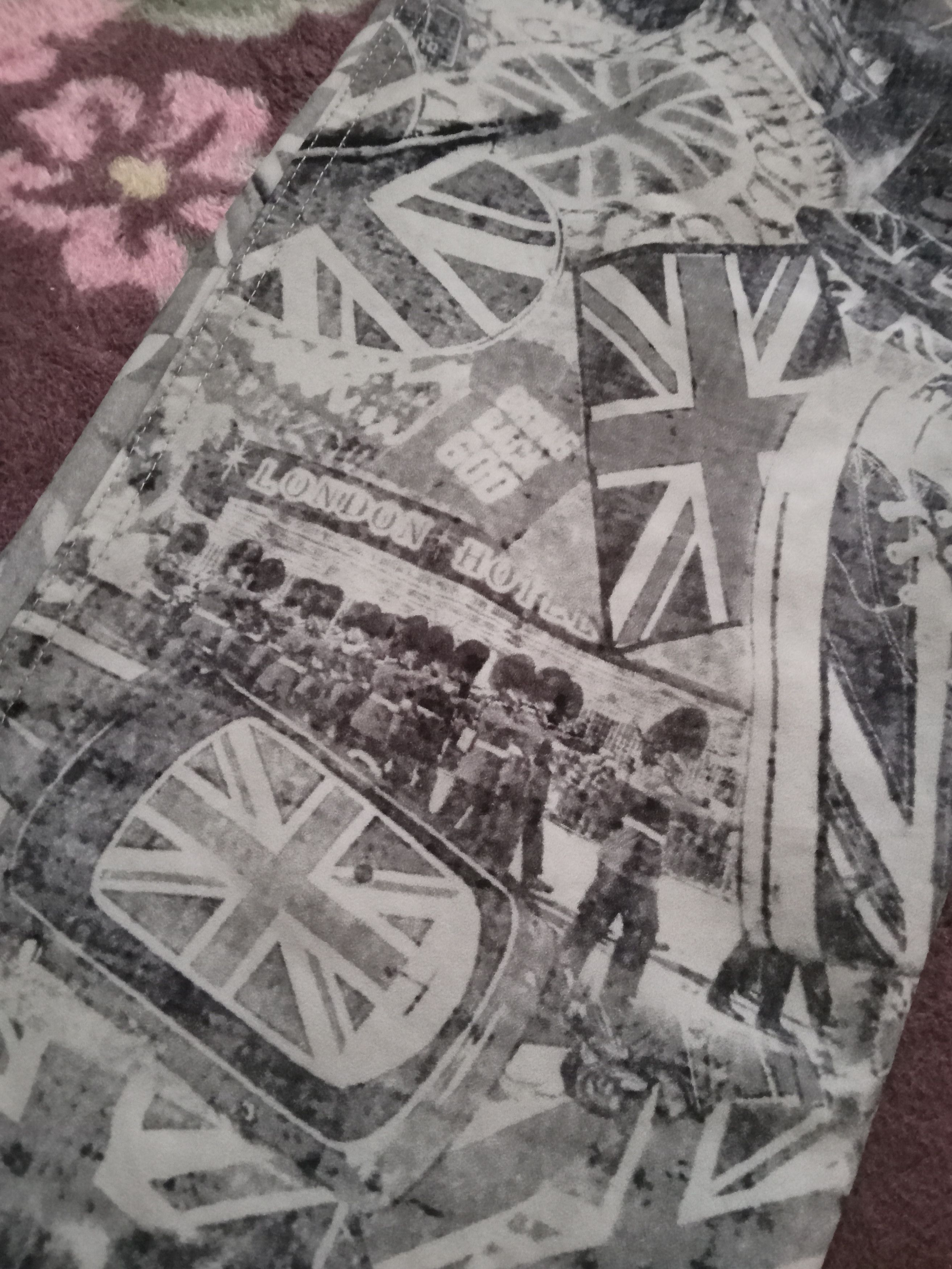 Katharine Hamnett London Katharine Hamnett All Over Print Stretch Pants Size 28" / US 6 / IT 42 - 6 Thumbnail