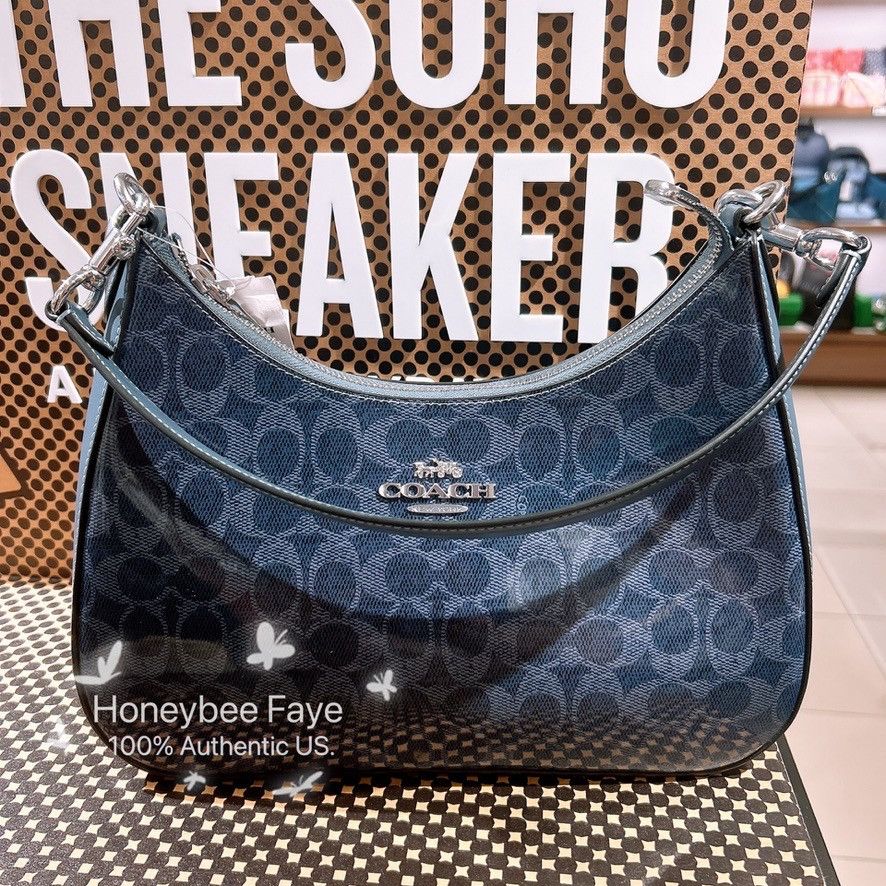 Coach Teri Hobo Bag In Signature Canvas CAK28 Size ONE SIZE - 1 Thumbnail