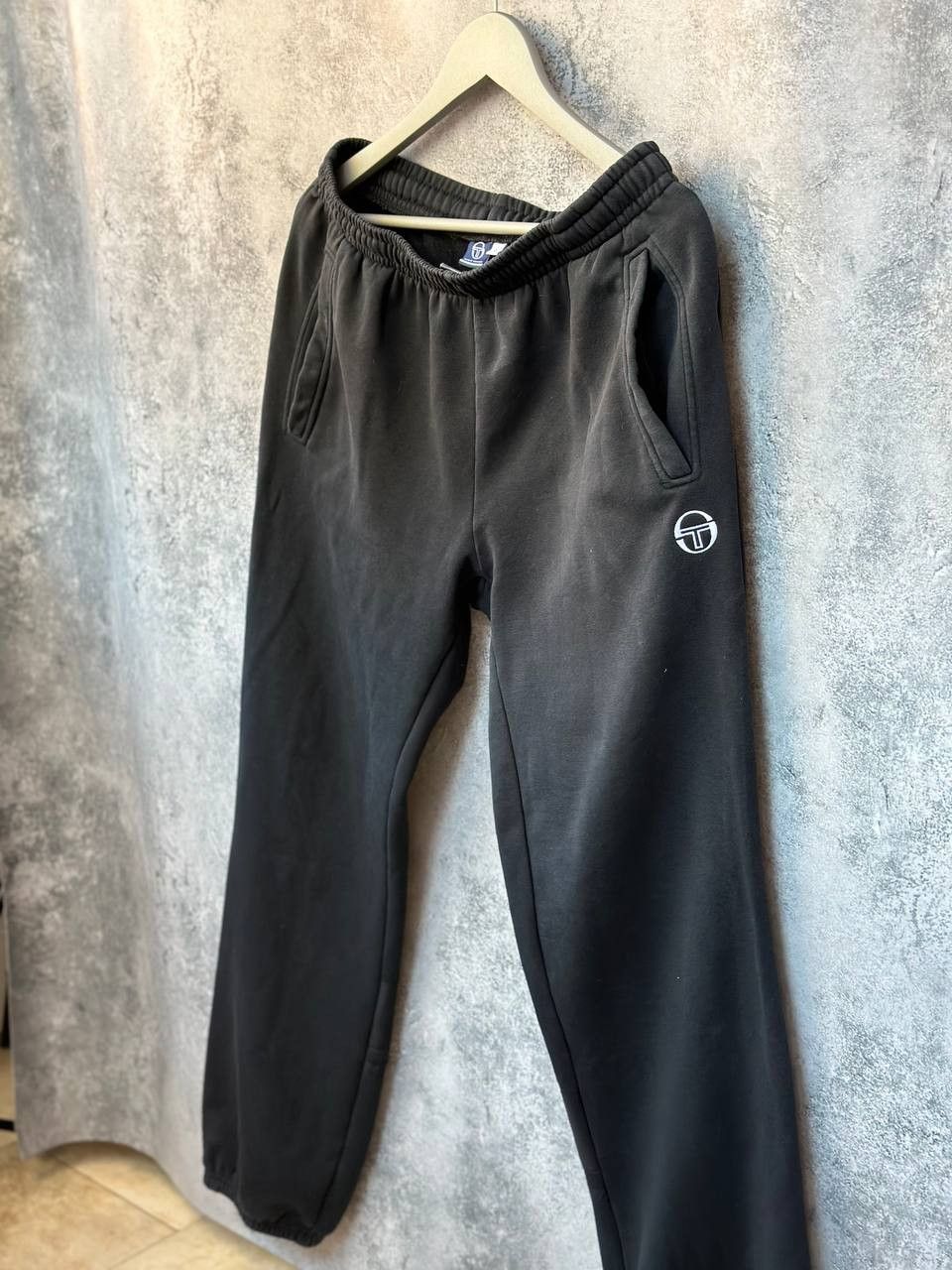 Sergio Tacchini × Vintage Sergio Tacchini Black Joggers Vintage with Logo Patch Size US 32 / EU 48 - 1 Thumbnail
