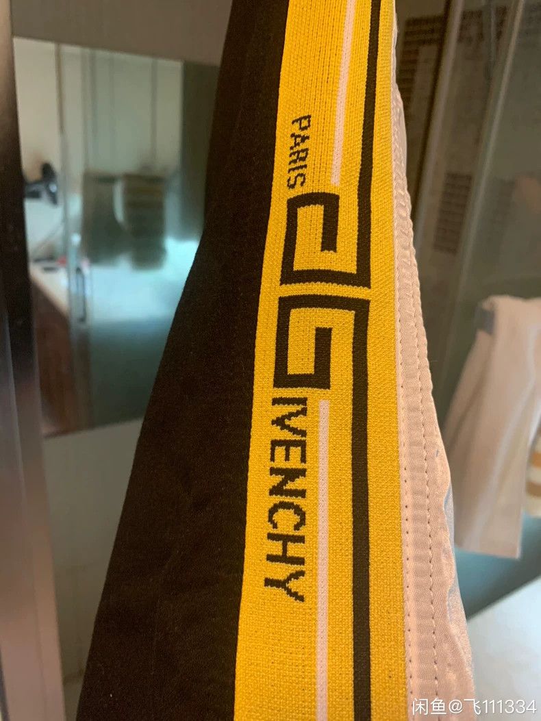 Givenchy Givenchy New Men's Pants Size US 32 / EU 48 - 2 Thumbnail