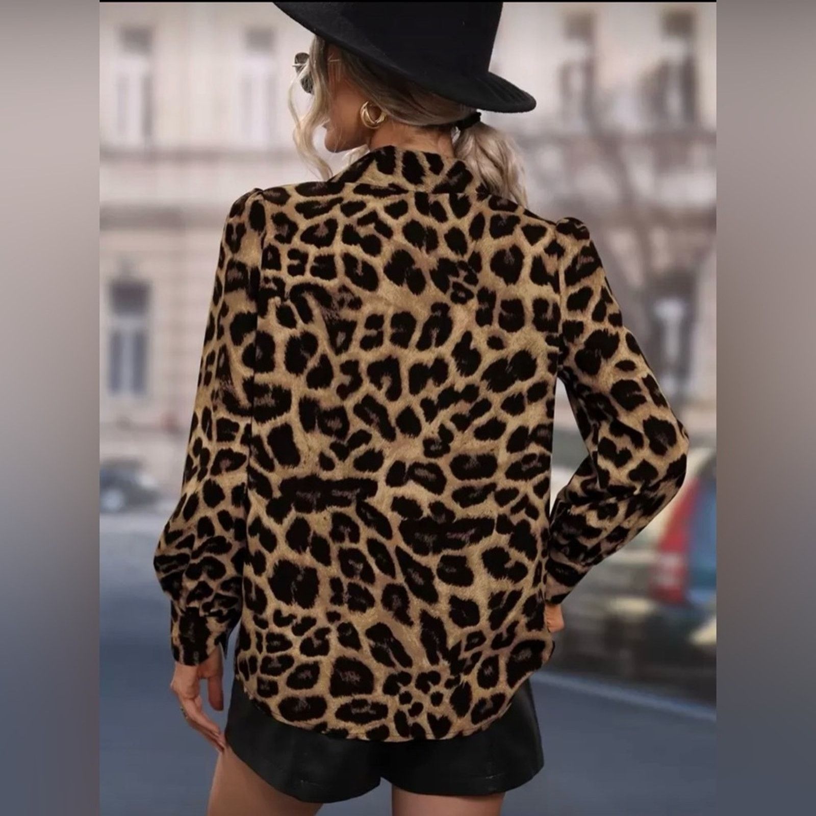 Other New Leopard Print V-Neck Blouse size S Size S / US 4 / IT 40 - 2 Thumbnail