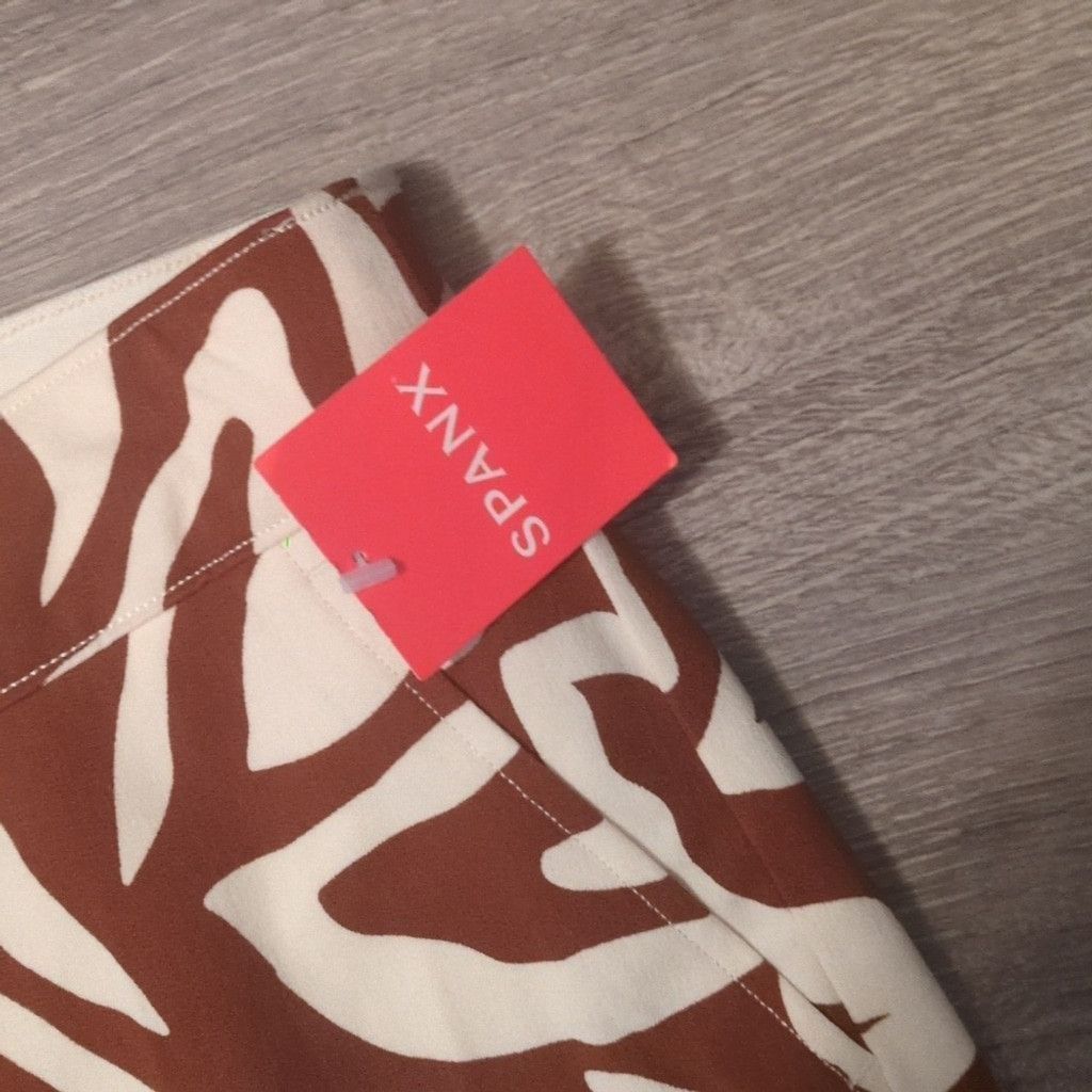 Spanx Spanx crazy zebra pull on pants size medium Size 31" - 3 Thumbnail