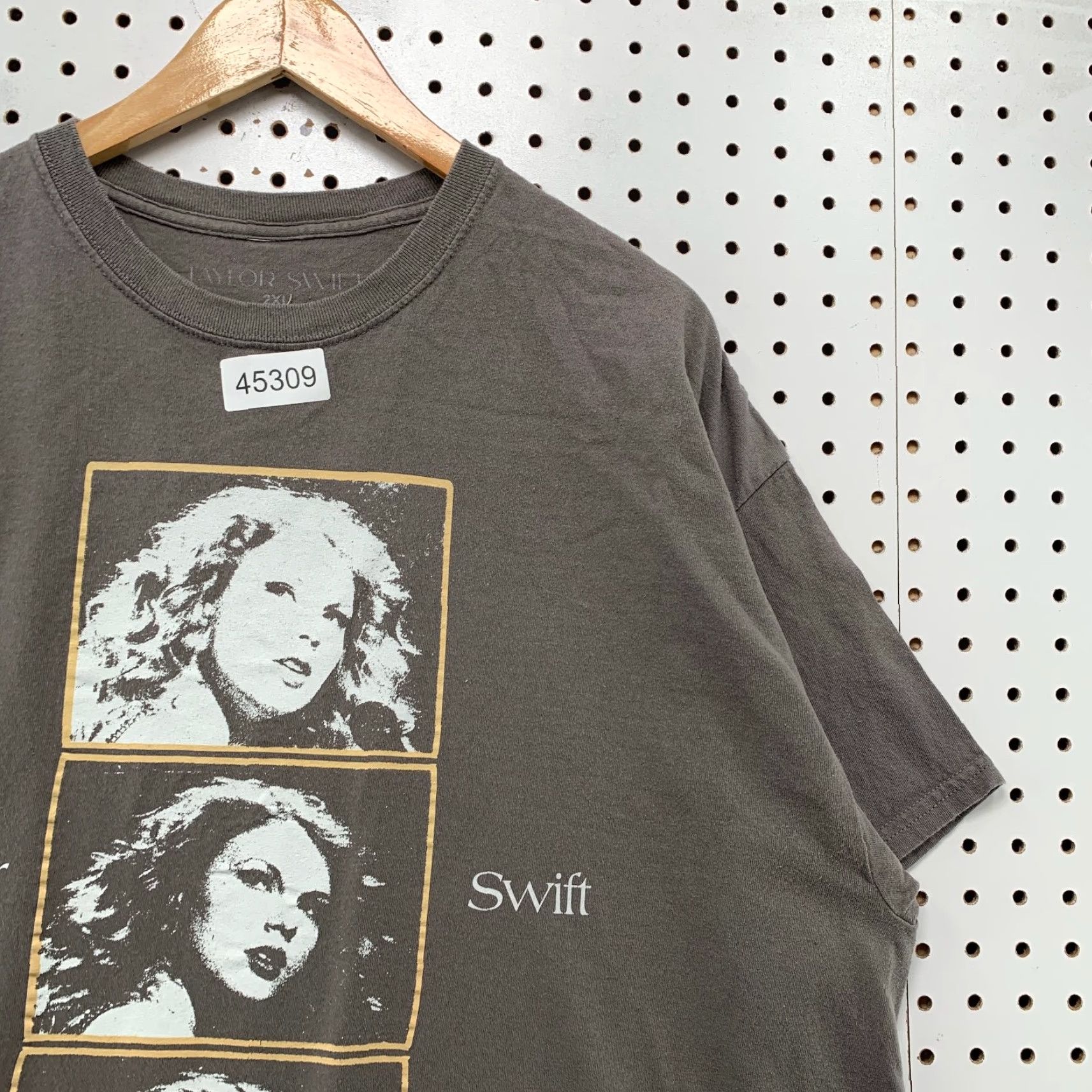 Vintage Taylor Swift Fearles Shirt Mens 2XL Gray The Way I Love You Pop Music Swifty Shirt Mens 2XL Gray Size US XXL / EU 58 / 5 - 5 Thumbnail