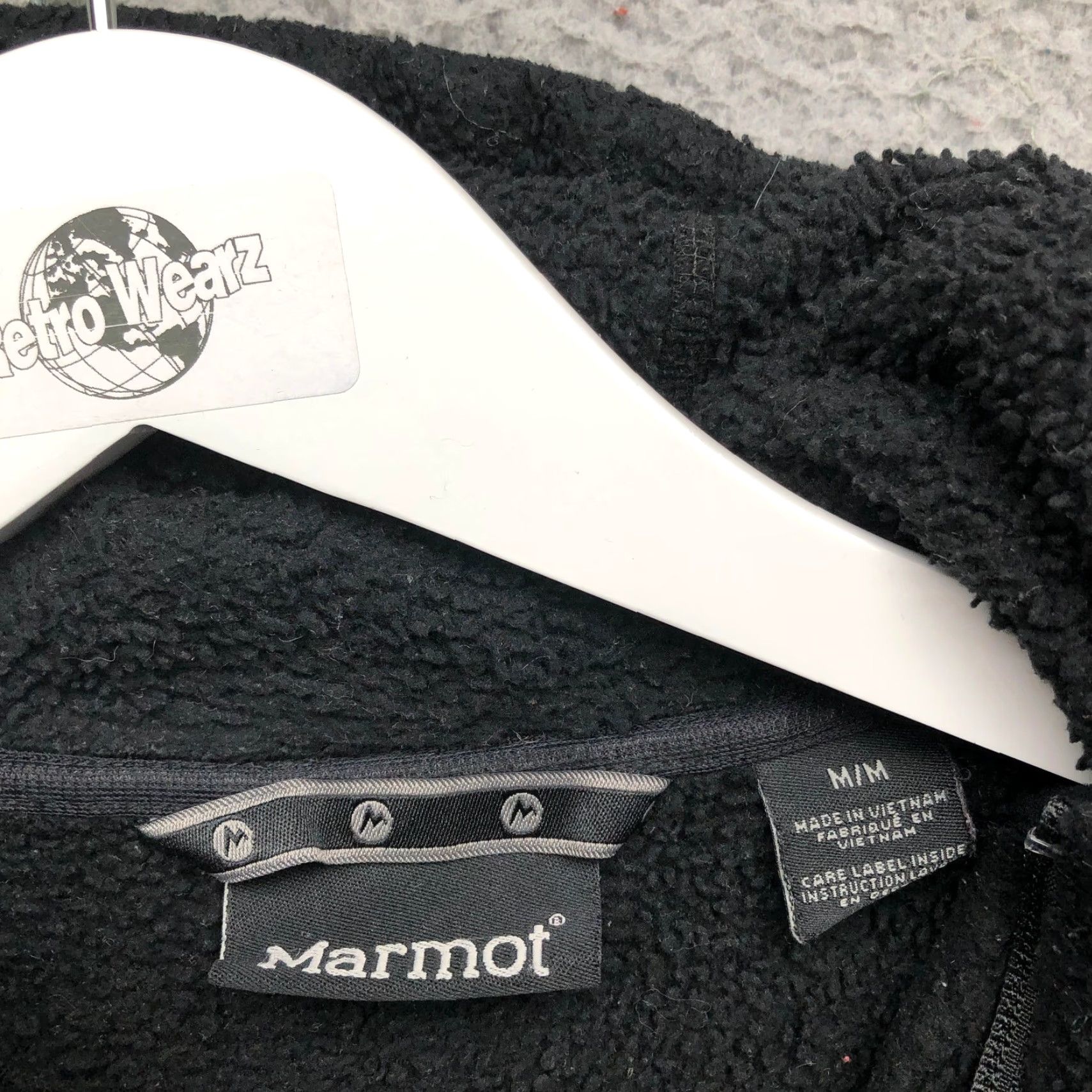 Marmot Marmot Sherpa Hoodie Jacket Women's M Full Zip Black Embroidered Pockets Hooded Size M / US 6-8 / IT 42-44 - 3 Thumbnail