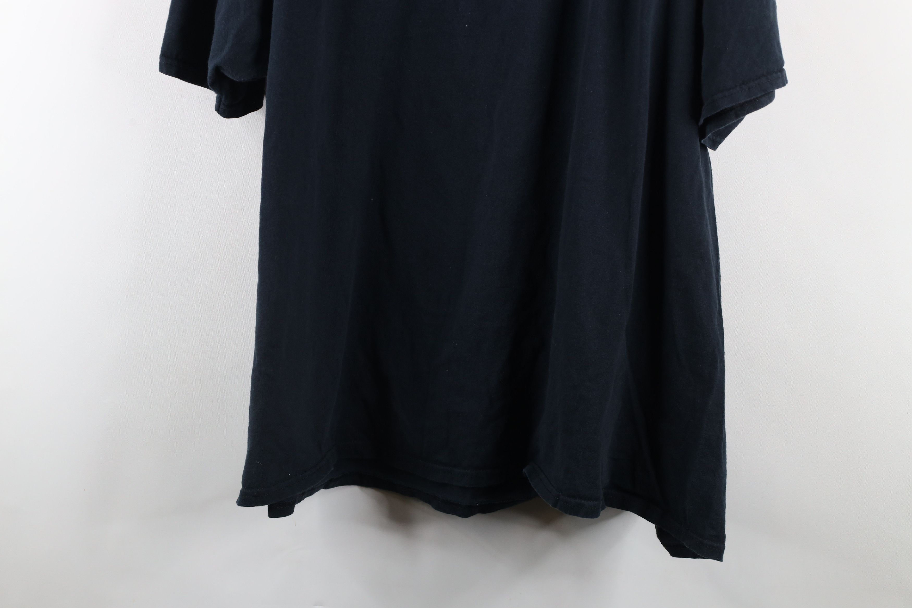 Vintage Vintage 90s Out Mighty Morphin Power Rangers T-Shirt Black Size US XXL / EU 58 / 5 - 8 Thumbnail