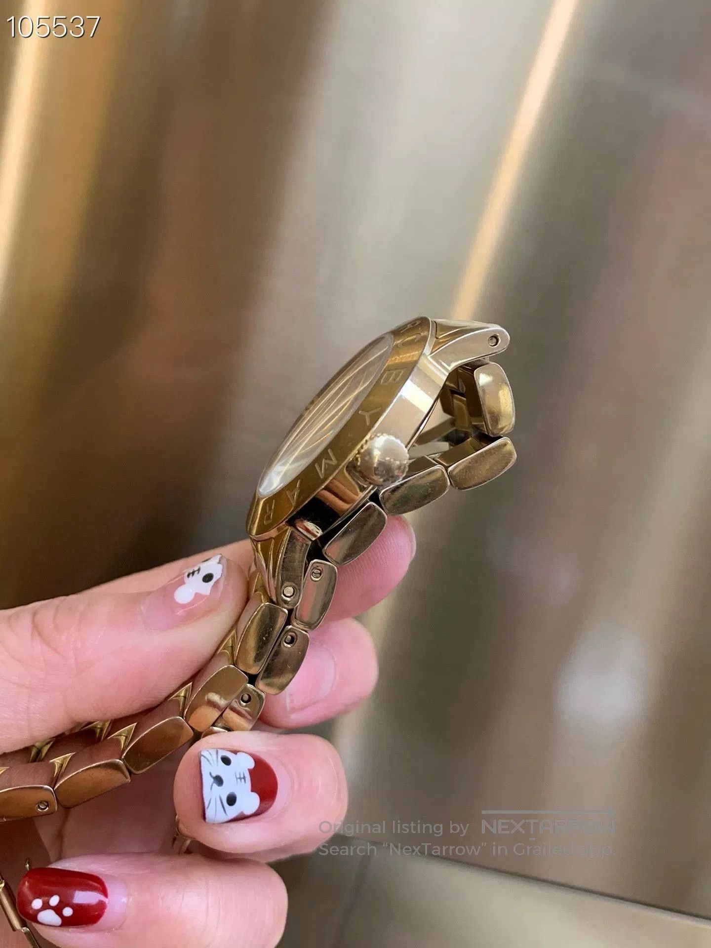 Louis Vuitton Marc Jacobs 36mm Mother. Size ONE SIZE - 4 Thumbnail