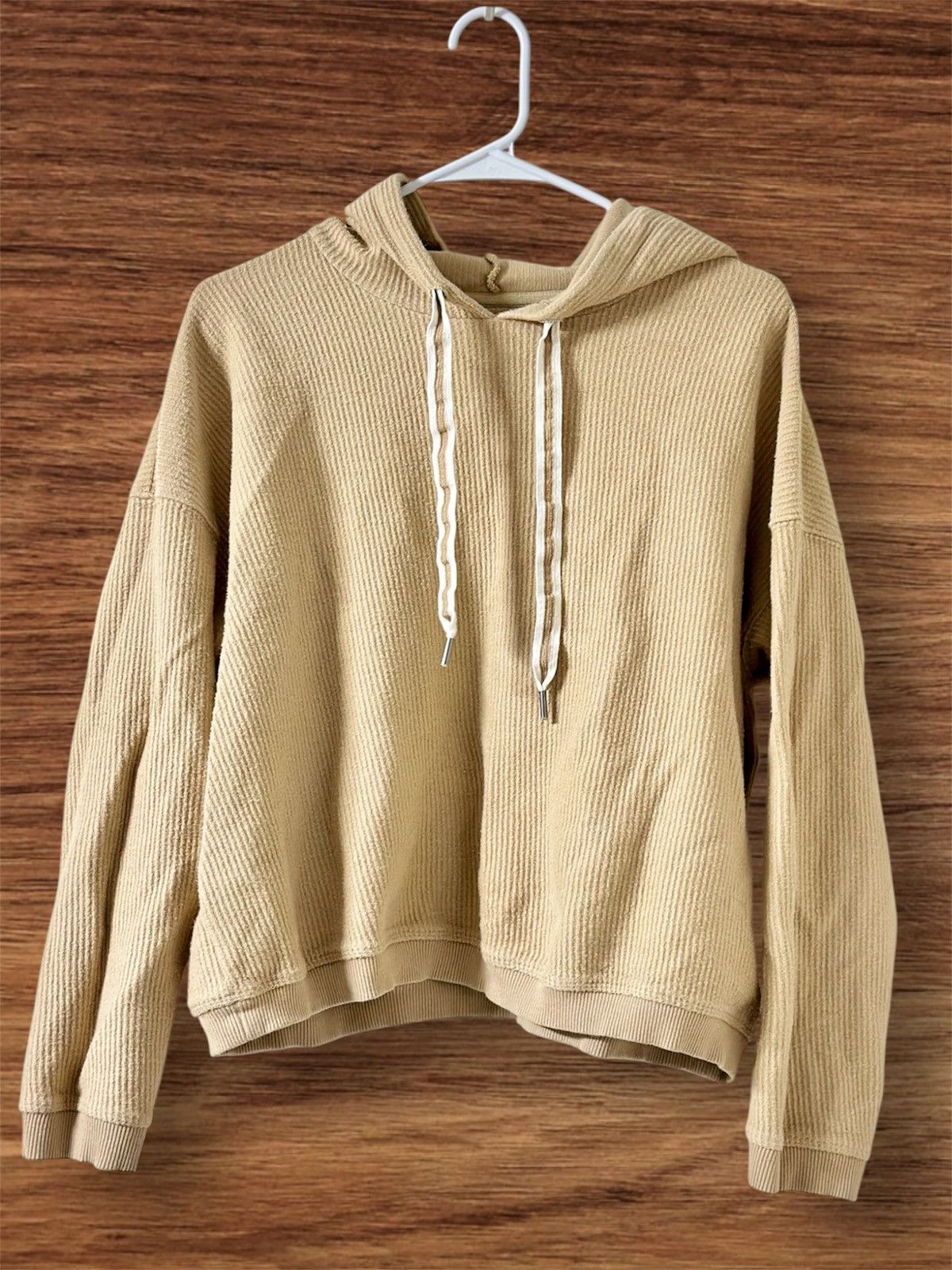 Aeropostale Aerie Tan Hoodie Sweater Size L / US 10 / IT 46 - 1 Thumbnail