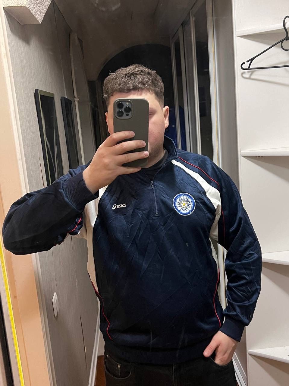 Asics Vintage 00s Asics Leeds United Football Training Sweatshirt Size US L / EU 52-54 / 3 - 10 Thumbnail