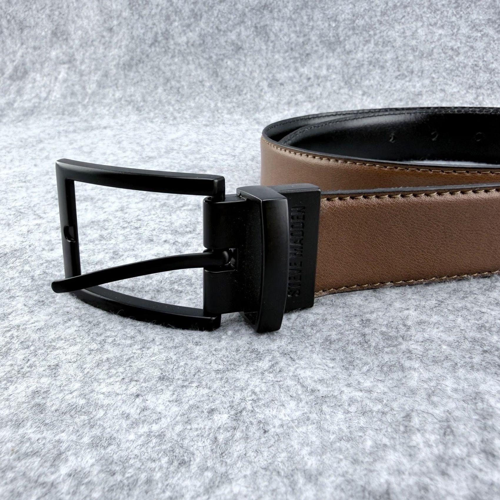 Steve Madden Steve Madden Reversible Belt Fits Men's Size 32 Black Brown Metal Buckle SMB-106 New Size 32 - 4 Thumbnail