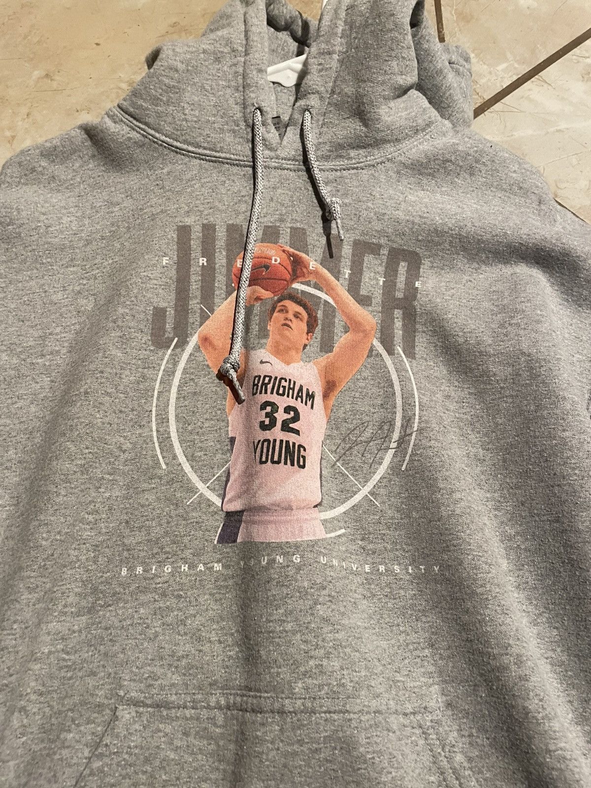 NCAA Jimmer Fredette BYU Hoodie Size US M / EU 48-50 / 2 - 2 Thumbnail