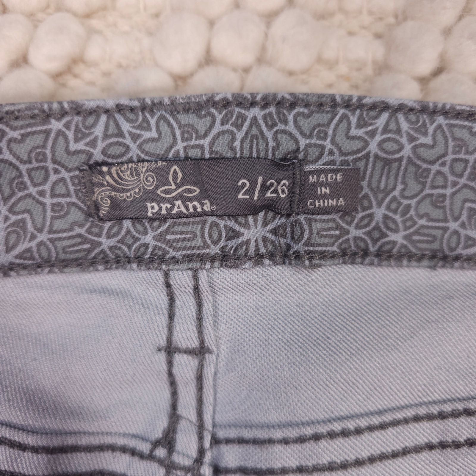 Prana Prana Kara Jeans in Silver Spain Gray Sz 2 Size 26" / US 2 / IT 38 - 4 Thumbnail