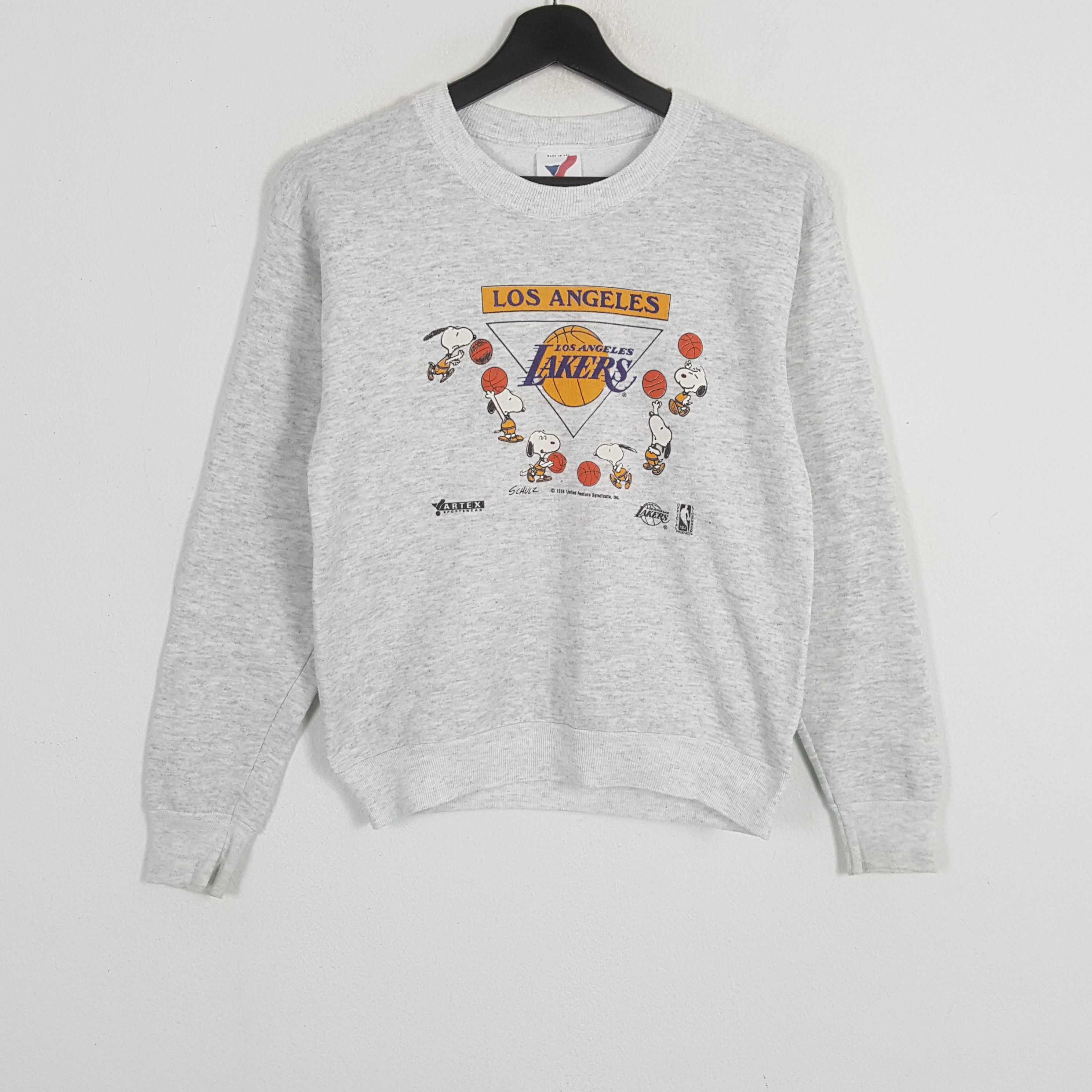 NBA × Vintage LAKERS LOS ANGELES NBA X Snoopy Cartoon Vintage Sweatshirt Size XS / US 0-2 / IT 36-38 - 1 Thumbnail