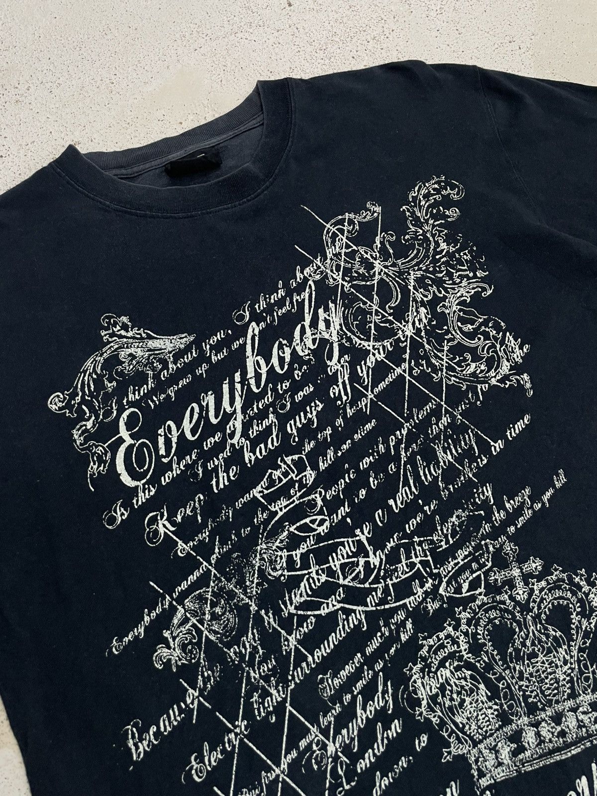 Ori Graphics by US Naval Y2K Wording Kingdom Crown