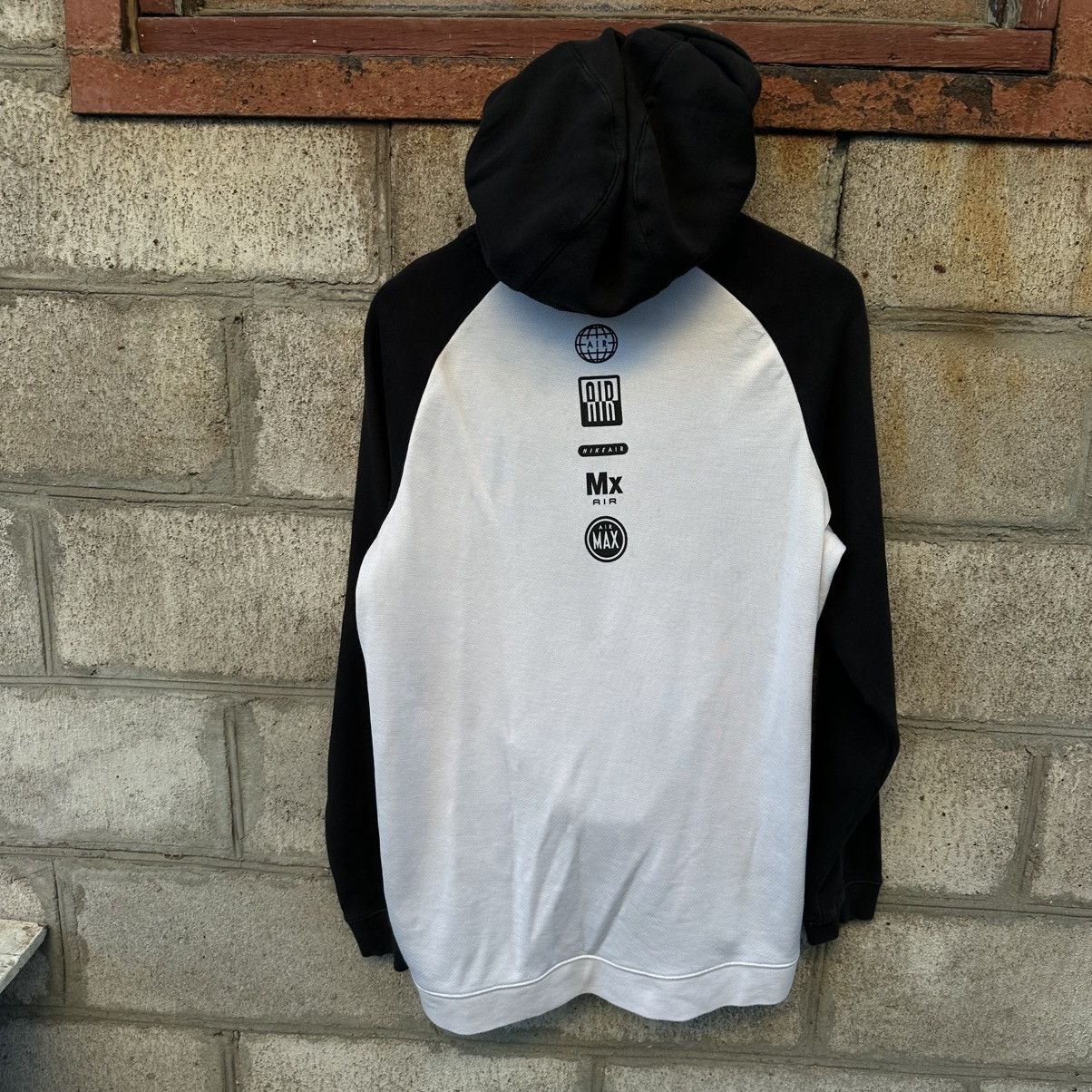Nike Vintage Nike Air Max Zip 1/4 Hoodie Y2K 00s USA Hype Trend Size US L / EU 52-54 / 3 - 2 Thumbnail