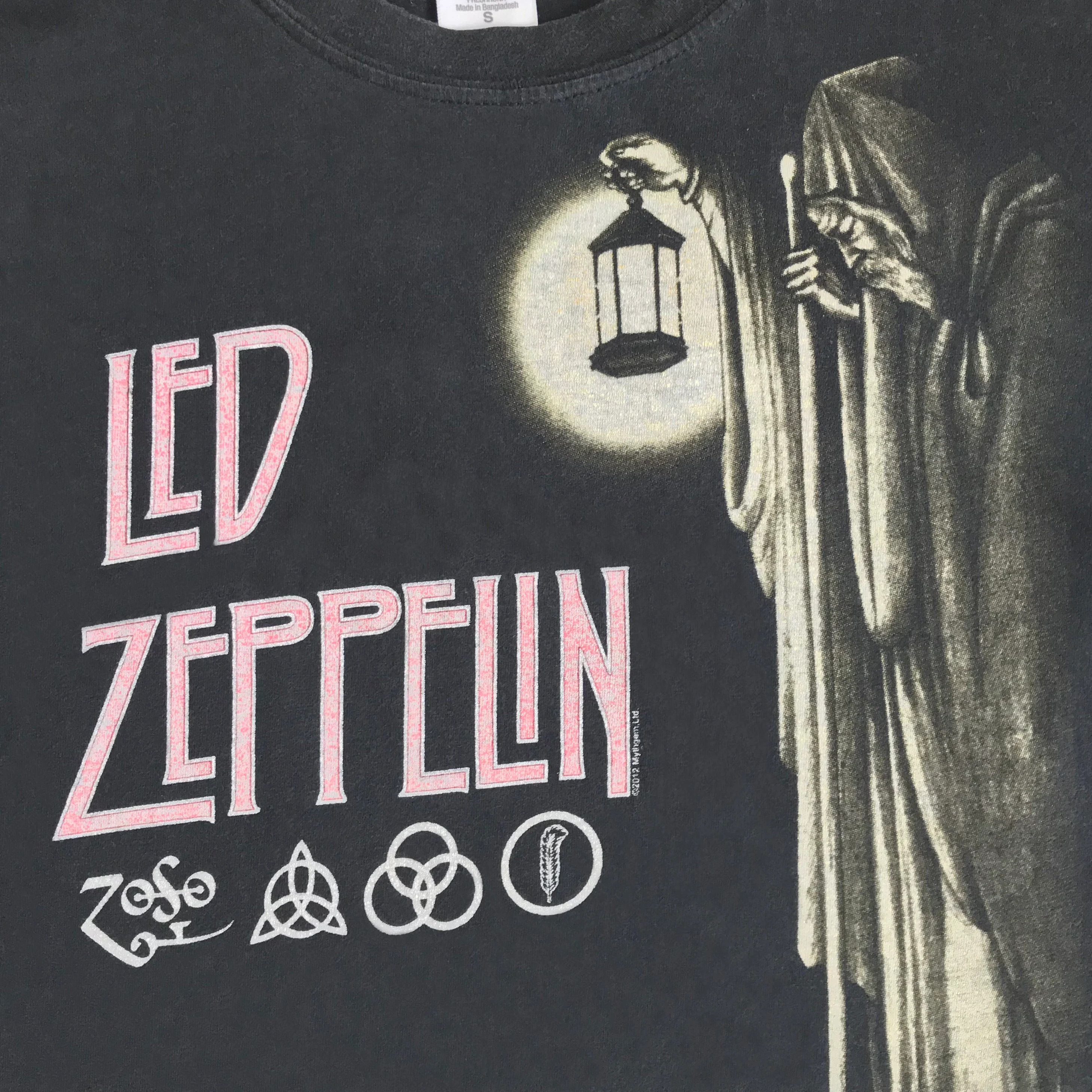 Gildan 2012 LED ZEPPELIN T Shirt Hermit Rock Band Tee Y2K Cotton Size US S / EU 44-46 / 1 - 7 Thumbnail