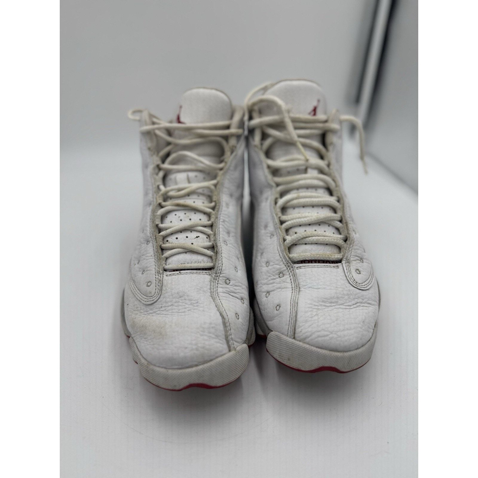 Jordan Brand Size 11 - Air Jordan 13 Retro White Wolf Grey Size US 11 / EU 44 - 1 Thumbnail