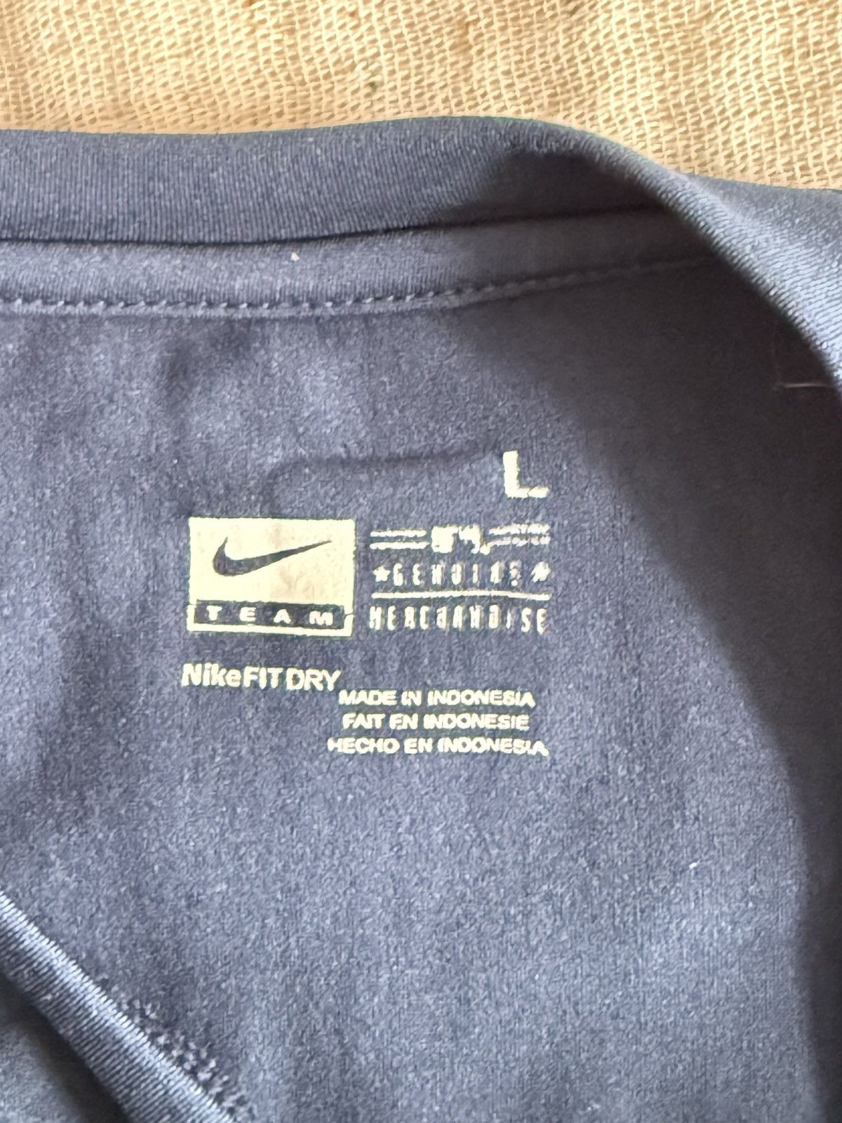 Nike Yankees Dry-Fit Top Size US L / EU 52-54 / 3 - 3 Thumbnail