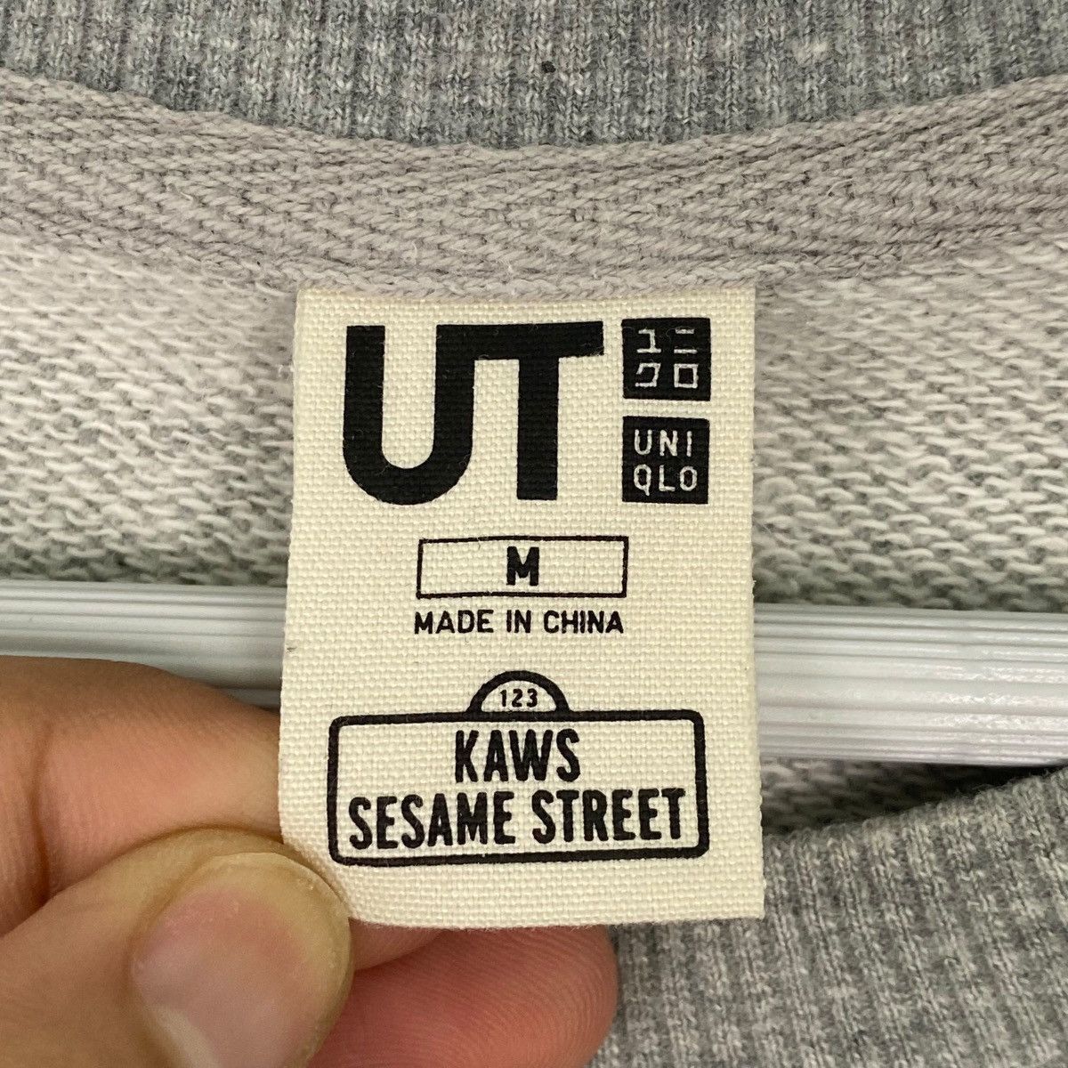 Vintage Vintage Sesame Street Uniqlo Sweatshirt Crewneck Grey Size US M / EU 48-50 / 2 - 10 Thumbnail