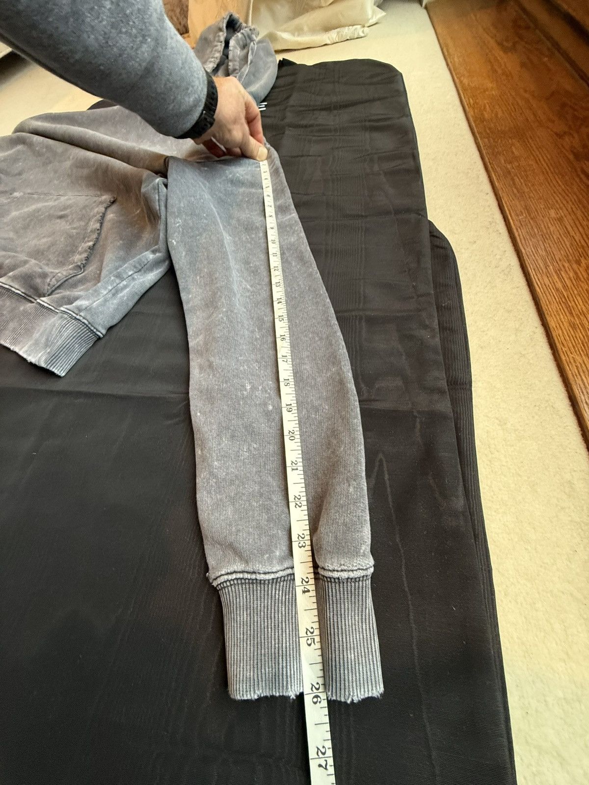 Saint Laurent Paris $890 Saint Laurent acid wash grey Rive Gauche logo hoodie M Size US M / EU 48-50 / 2 - 6 Thumbnail