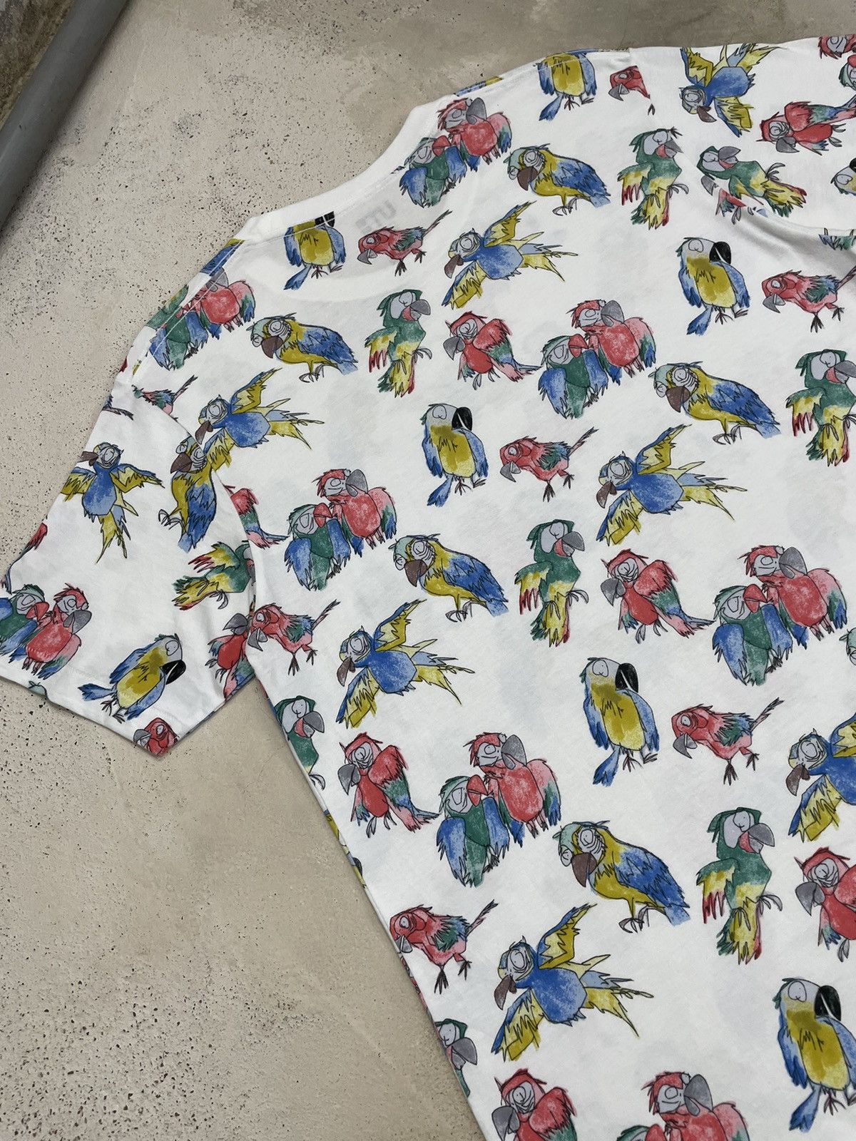 Billionaire Boys Club Uniqlo I Am Other by Pharrell Williams Icecream Parrot Print Size US XL / EU 56 / 4 - 10 Thumbnail