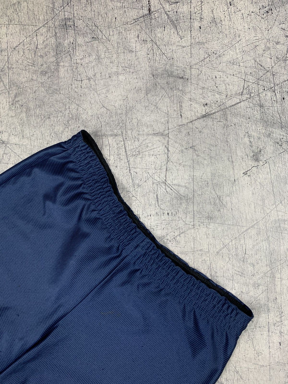 Nike Vintage Nike Soccer Football Shorts XXS Size 90’s Size US 28 / EU 44 - 2 Thumbnail