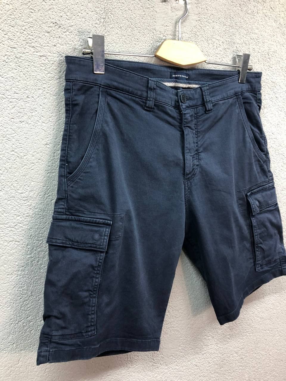 Other North Sails mens cargo shorts W 36 Size US 36 / EU 52 - 2 Thumbnail