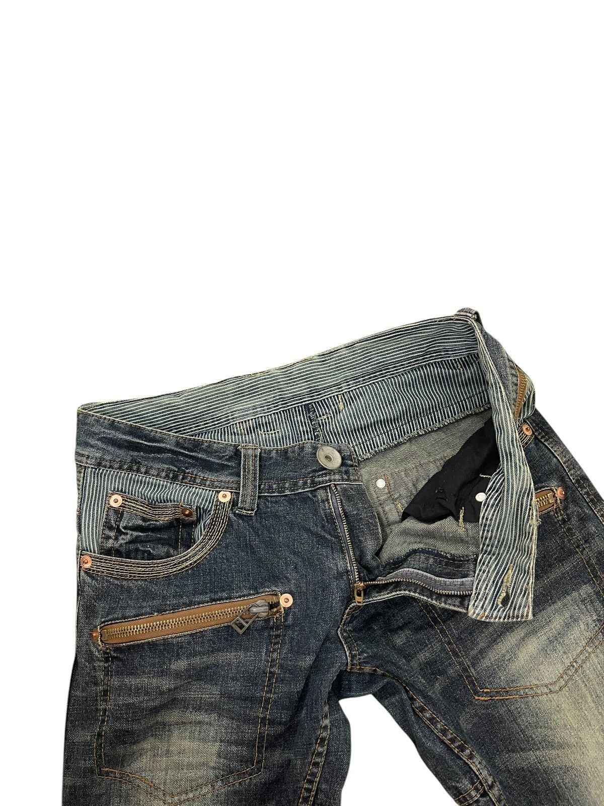 Japanese Brand Slim Jeans Made in Heaven Faded Distress 7🟦 Size US 33 - 7 Thumbnail