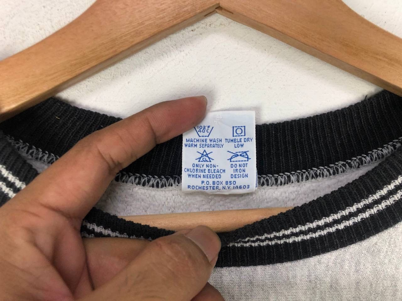 Champion × Vintage VINTAGE CHAMPION REVERSE WEAVE SPELLOUT SWEATSHIRT Size US M / EU 48-50 / 2 - 6 Thumbnail
