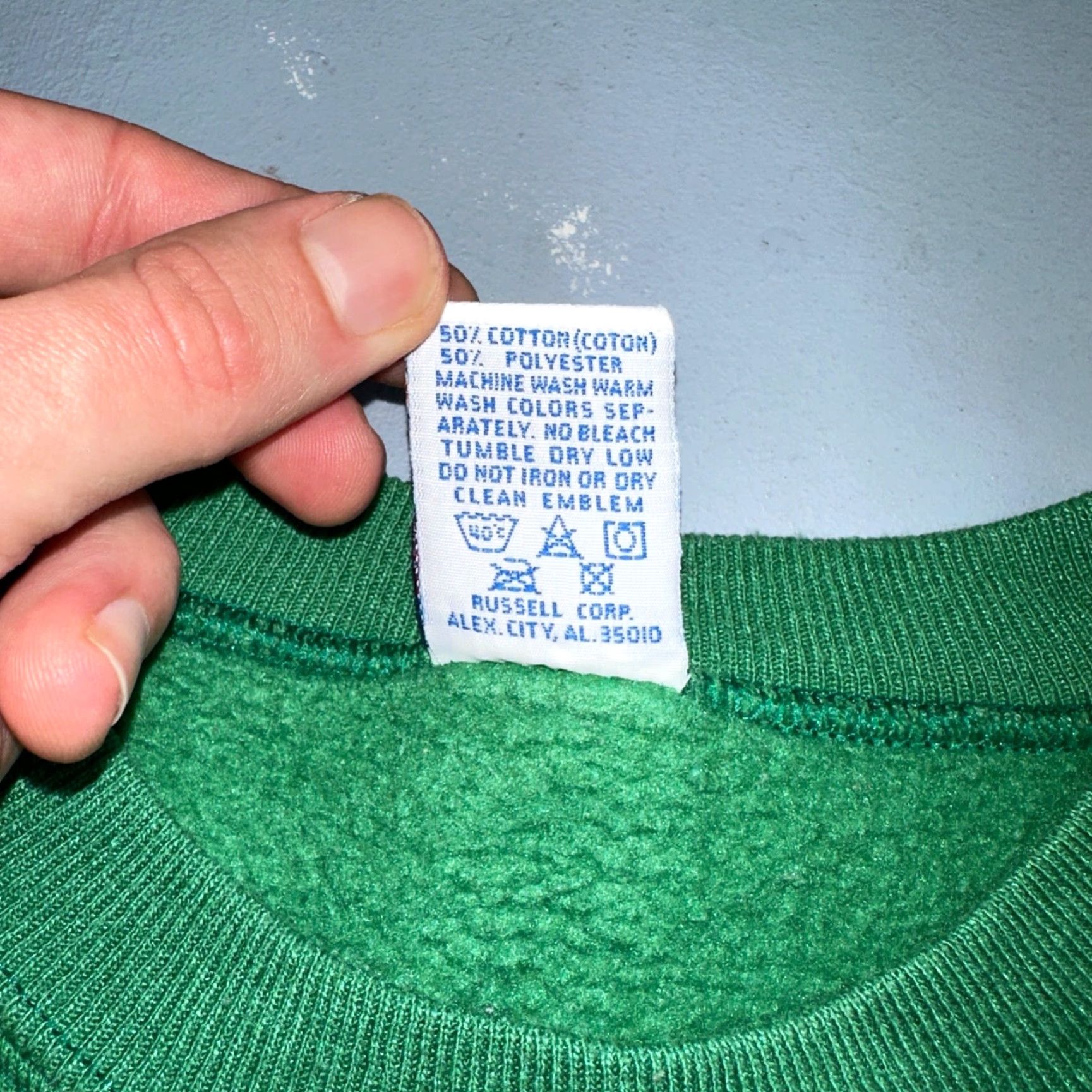 Russell Athletic VINTAGE Russell Athletic Sweatshirt Men L Crewneck All Seasons Green 90s College Sports Size US L / EU 52-54 / 3 - 7 Thumbnail