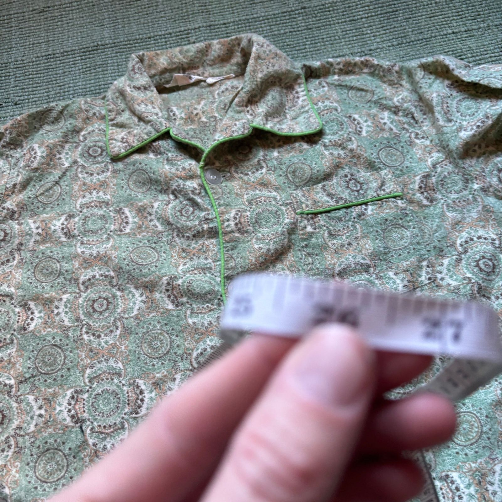 Vintage 60s 70s Cotton Patterned Men's Pajama Top Groovy Size M/L Size US M / EU 48-50 / 2 - 8 Thumbnail