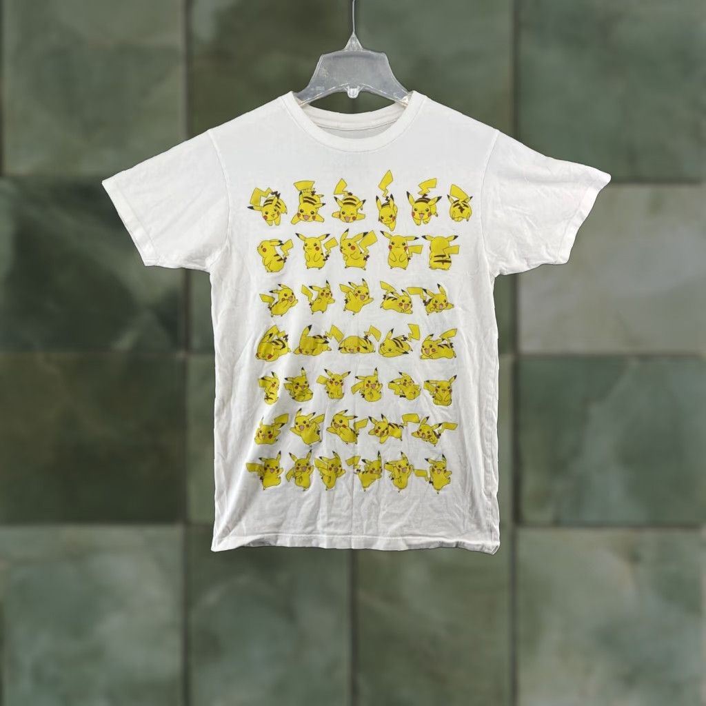 Gloverall Pokemon T Shirt Mens Small Pikachu all over Size US S / EU 44-46 / 1 - 1 Thumbnail