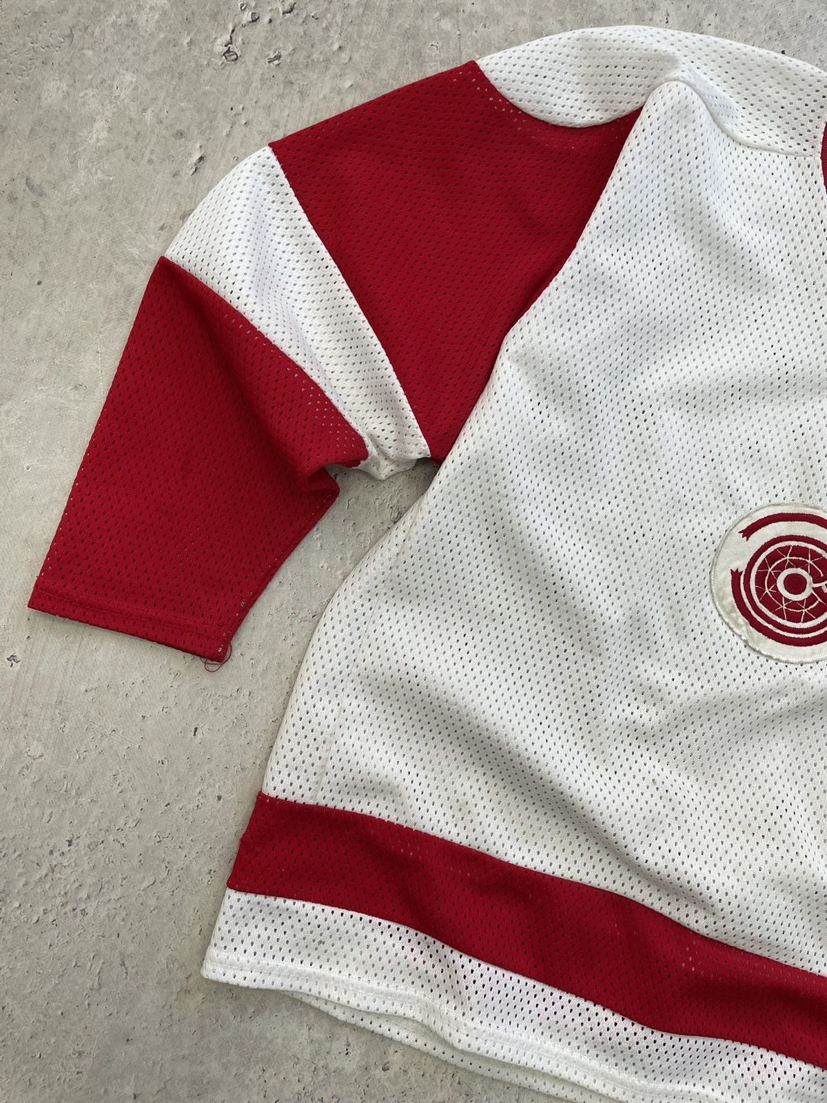 NHL Vintage NHL Detroit Redwings Hockey Jersey Kanye west style Size US XL / EU 56 / 4 - 4 Thumbnail