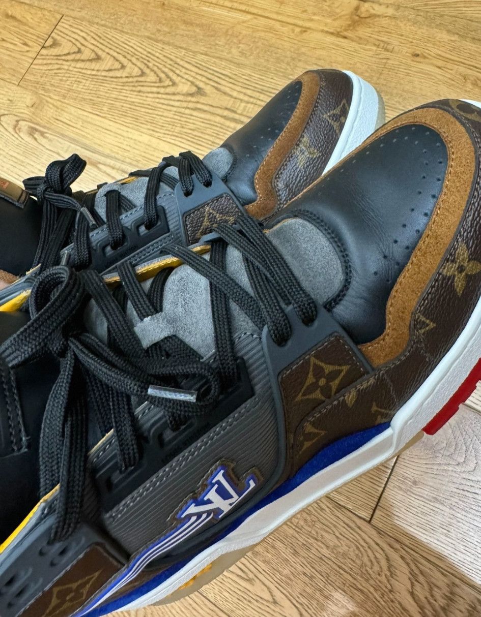 Louis Vuitton Louis Vuitton Trainer presbyopic midsole board shoes Size US 9 / EU 42 - 3 Thumbnail
