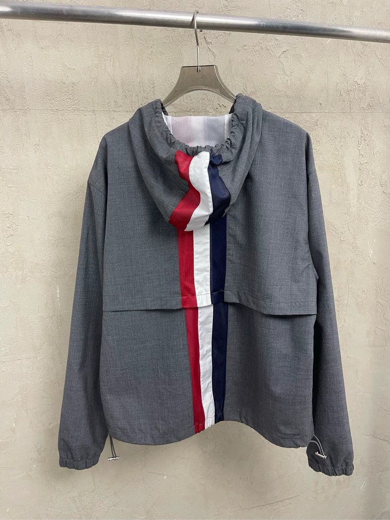 Thom Browne Thom browne Gray back color stripe wool zipper hooded windb Size US L / EU 52-54 / 3 - 2 Thumbnail