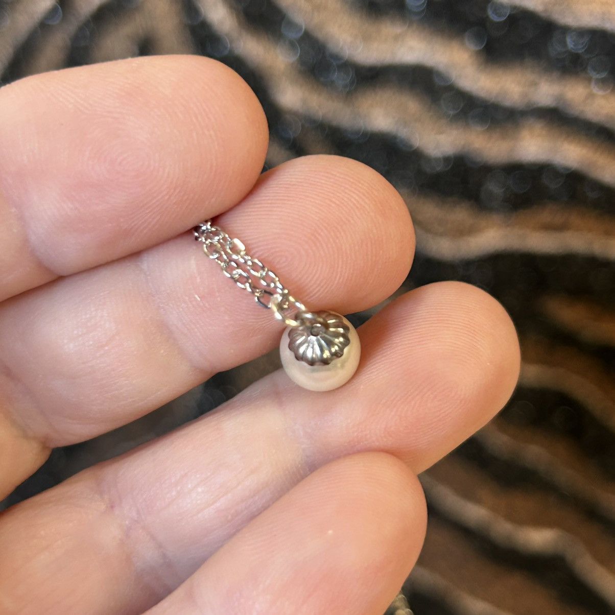 Handmade Handcrafted elegant bead capped vintage glass pearl necklace Size ONE SIZE - 6 Thumbnail
