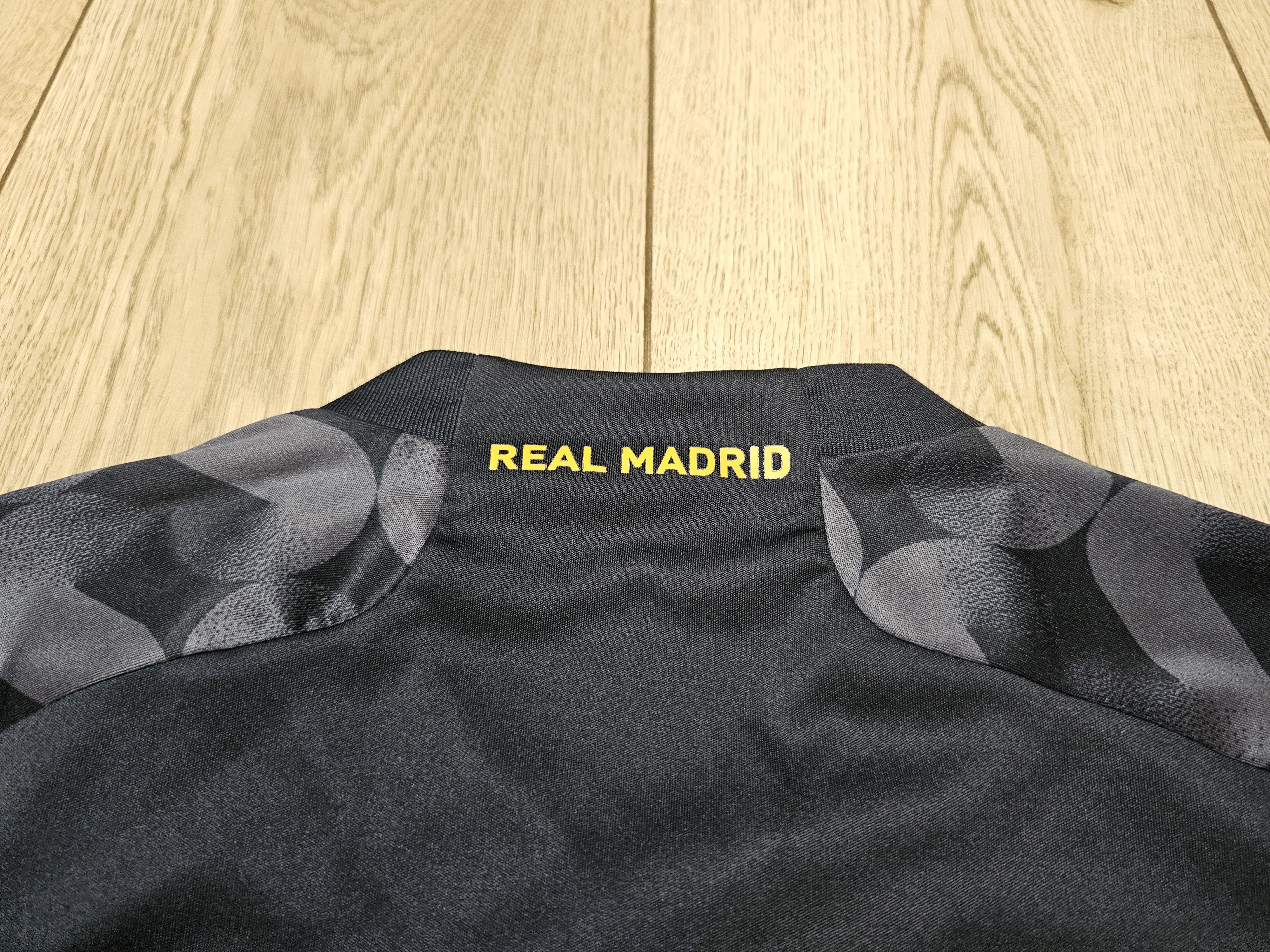 Adidas × All Sport REAL MADRID 2023 2024 AWAY FOOTBALL SHIRT SOCCER JERSEY Size US S / EU 44-46 / 1 - 5 Thumbnail