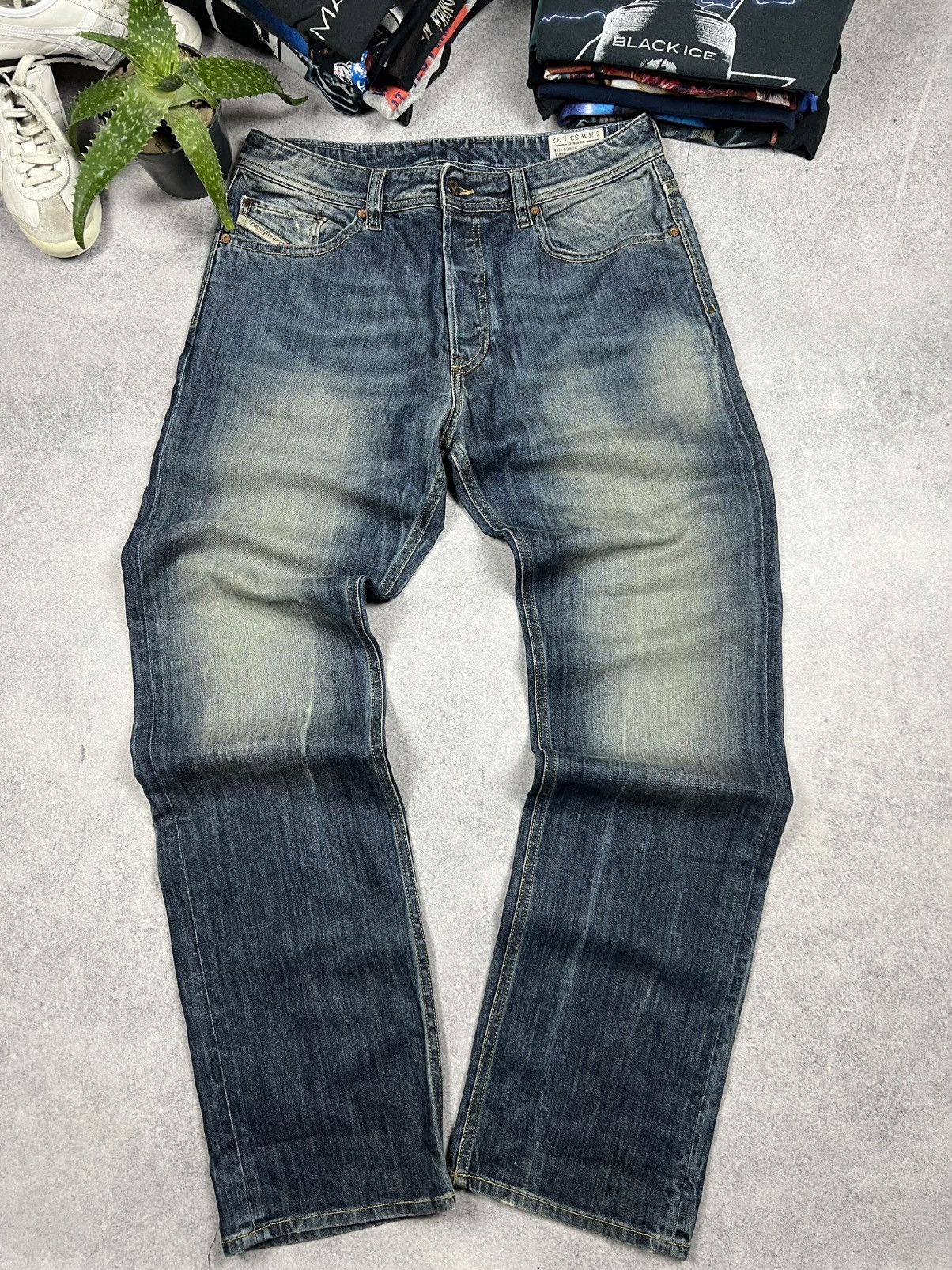 Diesel Y2K Diesel Faded Crash Trashed Distressed Denim Jeans Size US 33 - 1 Thumbnail