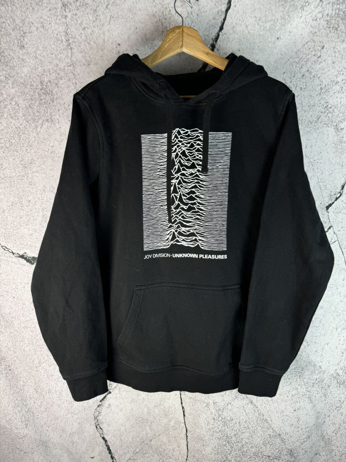 Band Tees Joy Division Unknown Pleasures rock band hoodie Size US L / EU 52-54 / 3 - 1 Thumbnail