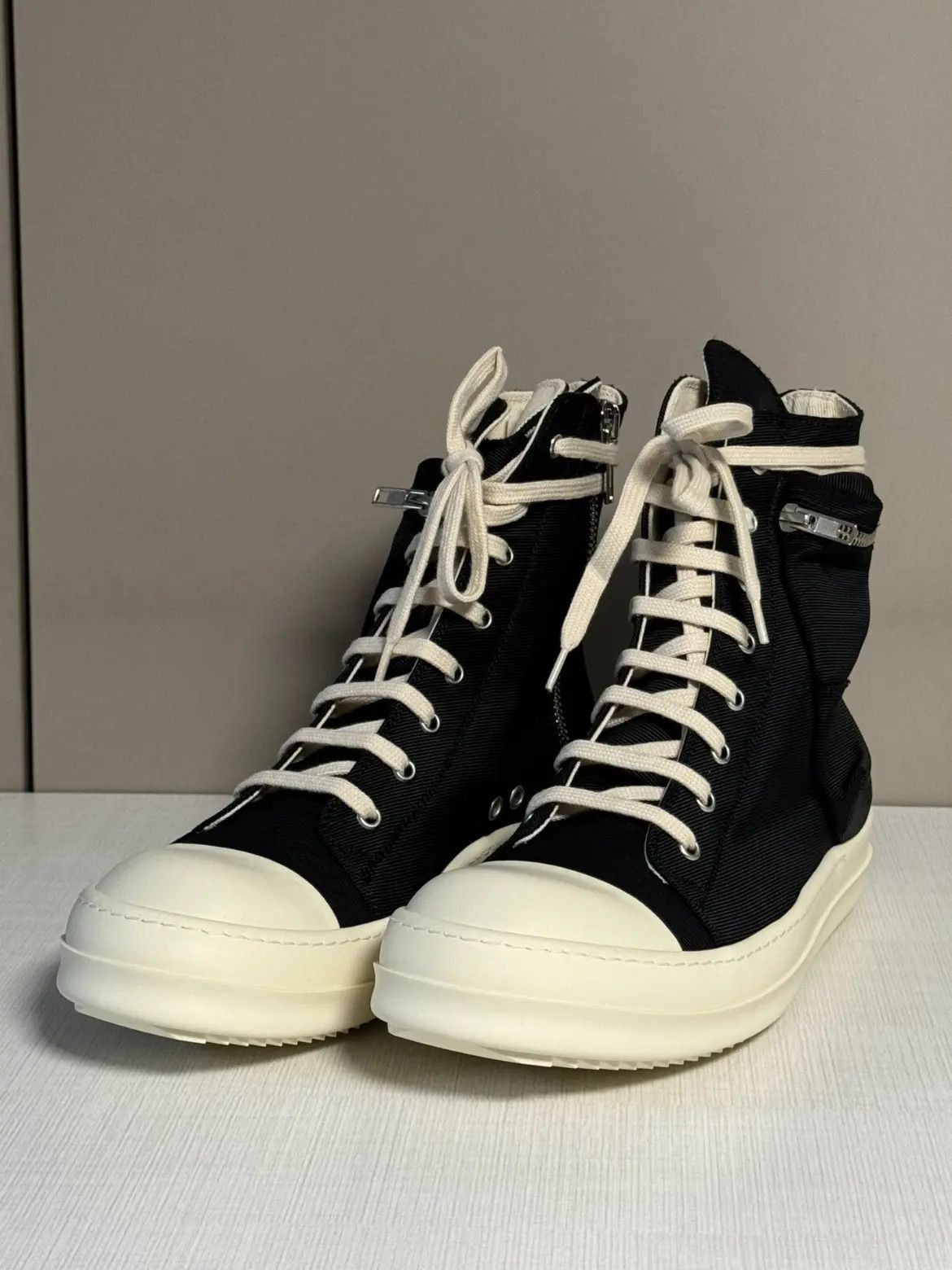 Rick Owens Sz 43.5 Rick Owens Drkshdw Cargo Sneaker Size US 10.5 / EU 43-44 - 1 Thumbnail
