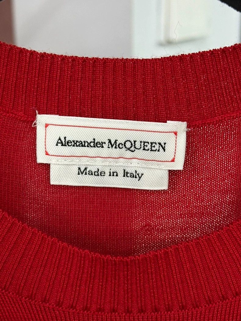 Alexander McQueen Alexander Mcqueen Red irregular fake two-piece knitted shi Size M / US 6-8 / IT 42-44 - 3 Thumbnail