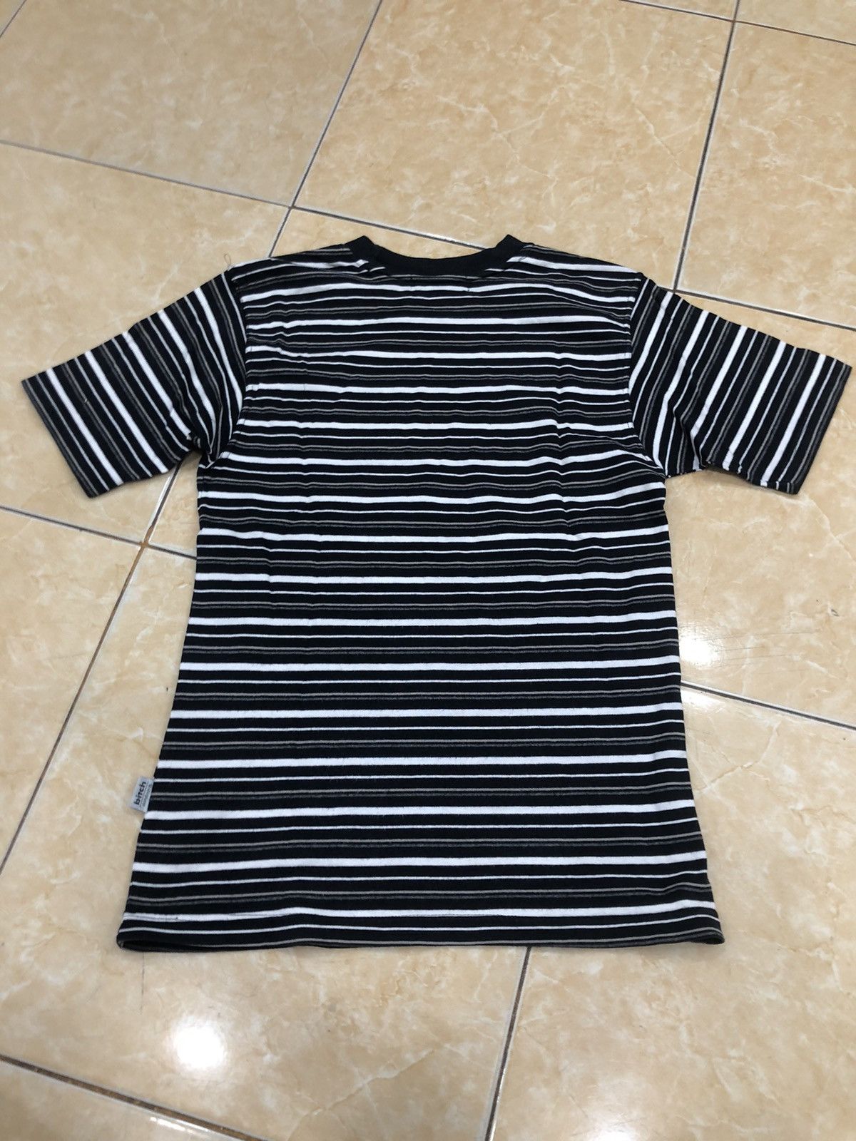 Girl Skateboards × Shorty's Skateboards Bitch Skateboards Stripes Tee Size US S / EU 44-46 / 1 - 5 Thumbnail