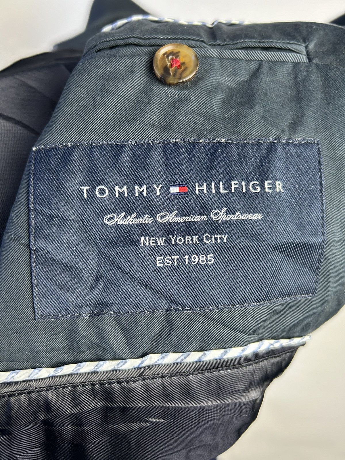 Tommy Hilfiger TOMMY HILFIGER DOUBLE BREAST BUTTON JACKET Size US L / EU 52-54 / 3 - 4 Thumbnail