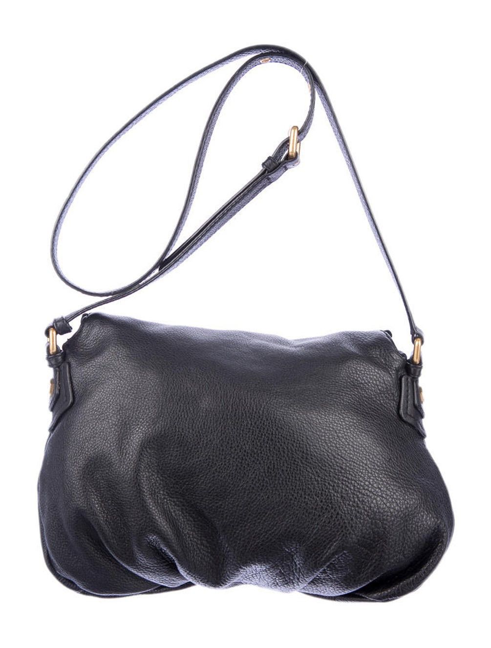 Marc Jacobs Marc Jacobs Black and Gold Pebbled Leather Crossbody Hobo Size ONE SIZE - 3 Thumbnail