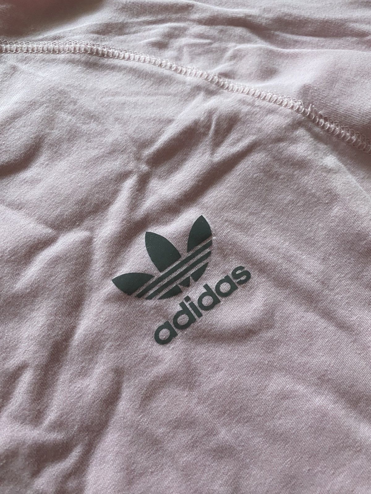 Adidas Adidas long sleeve sports shirt/ logo shines in dark Size US S / EU 44-46 / 1 - 3 Thumbnail
