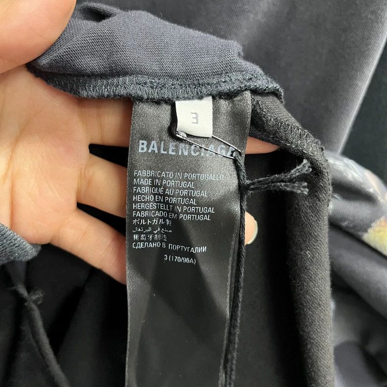 Balenciaga Balenciaga Black and grey band portrait print logo short s Size US L / EU 52-54 / 3 - 4 Thumbnail