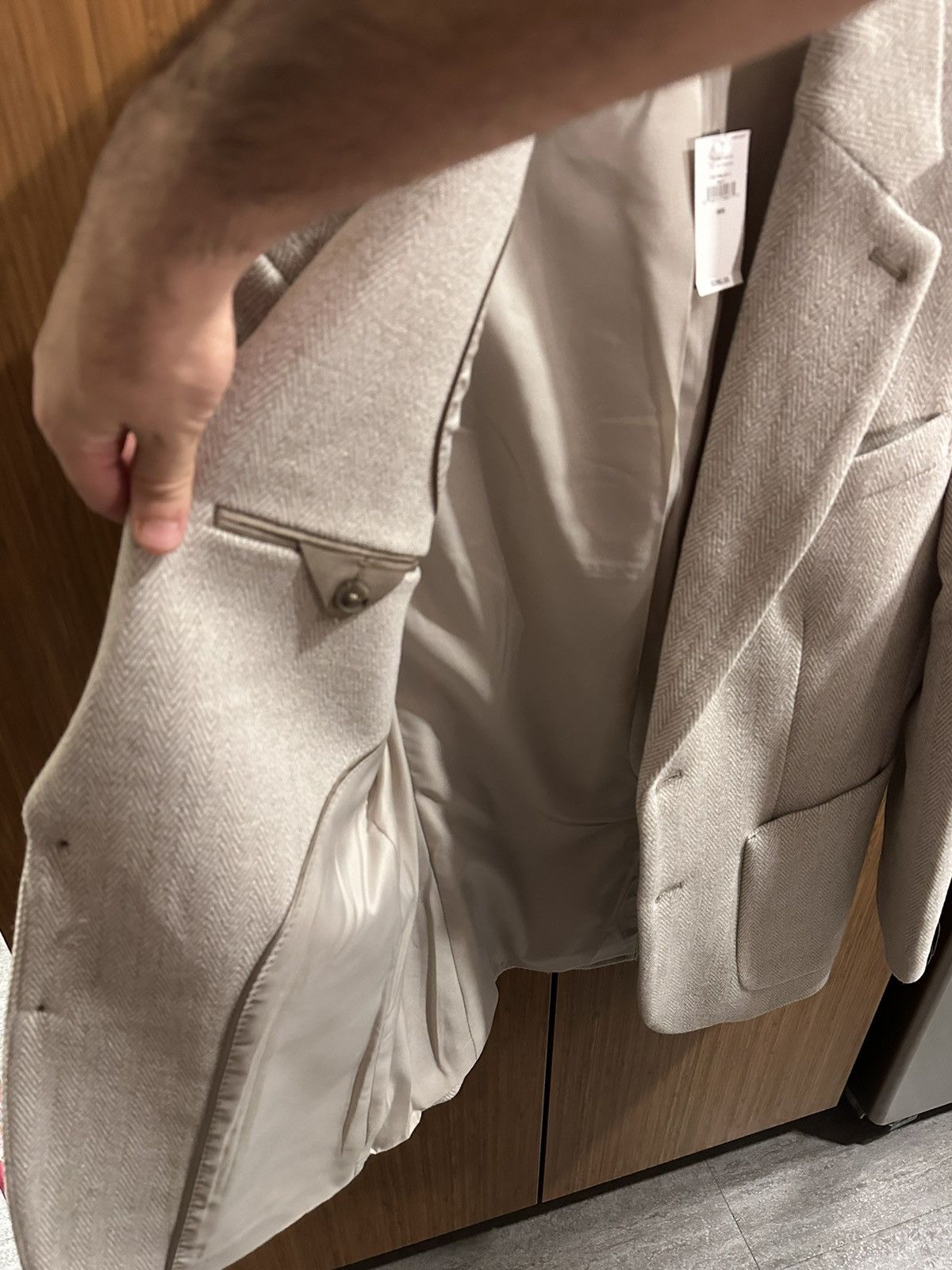 Banana Republic Tailored-fit Tweed Herringbone Blazer​​​​​​​​​​​​​​​​ Size 36S - 4 Thumbnail